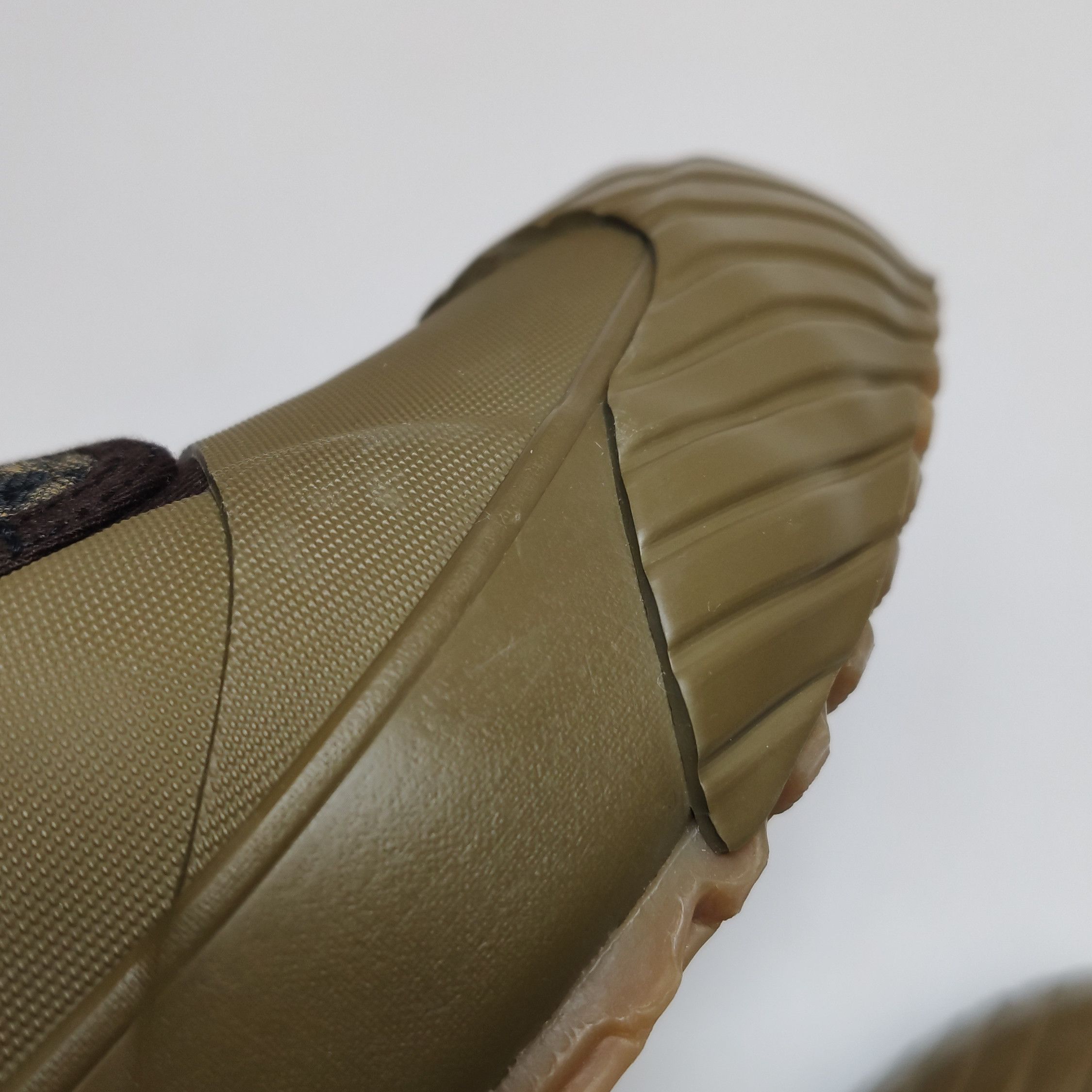 Fendi Fendi Men 10 Lowtop Sneakers Size US 10 / EU 43 - 10 Thumbnail