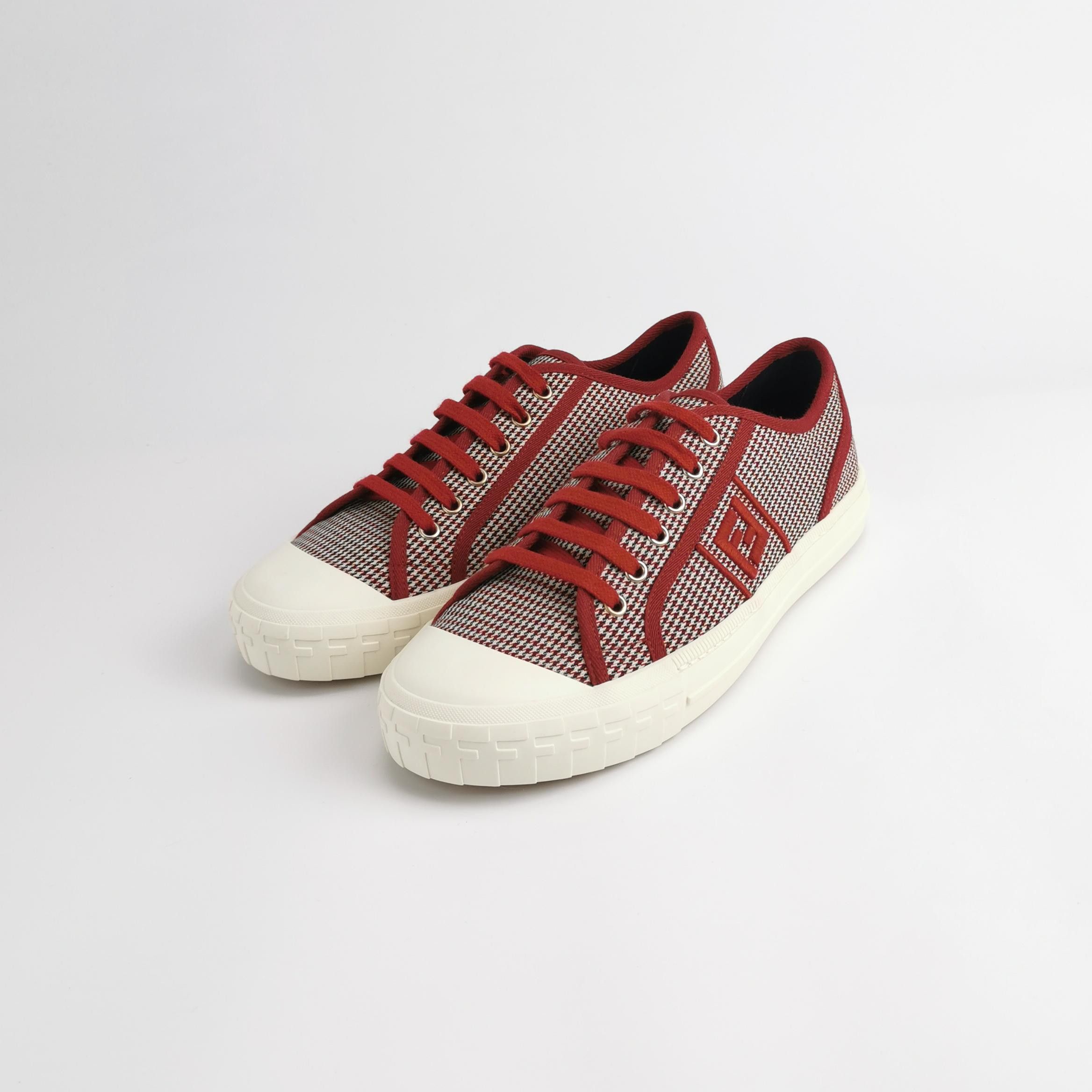 Fendi Fendi Men 9 Lowtop Sneakers Size US 9 / EU 42 - 2 Thumbnail