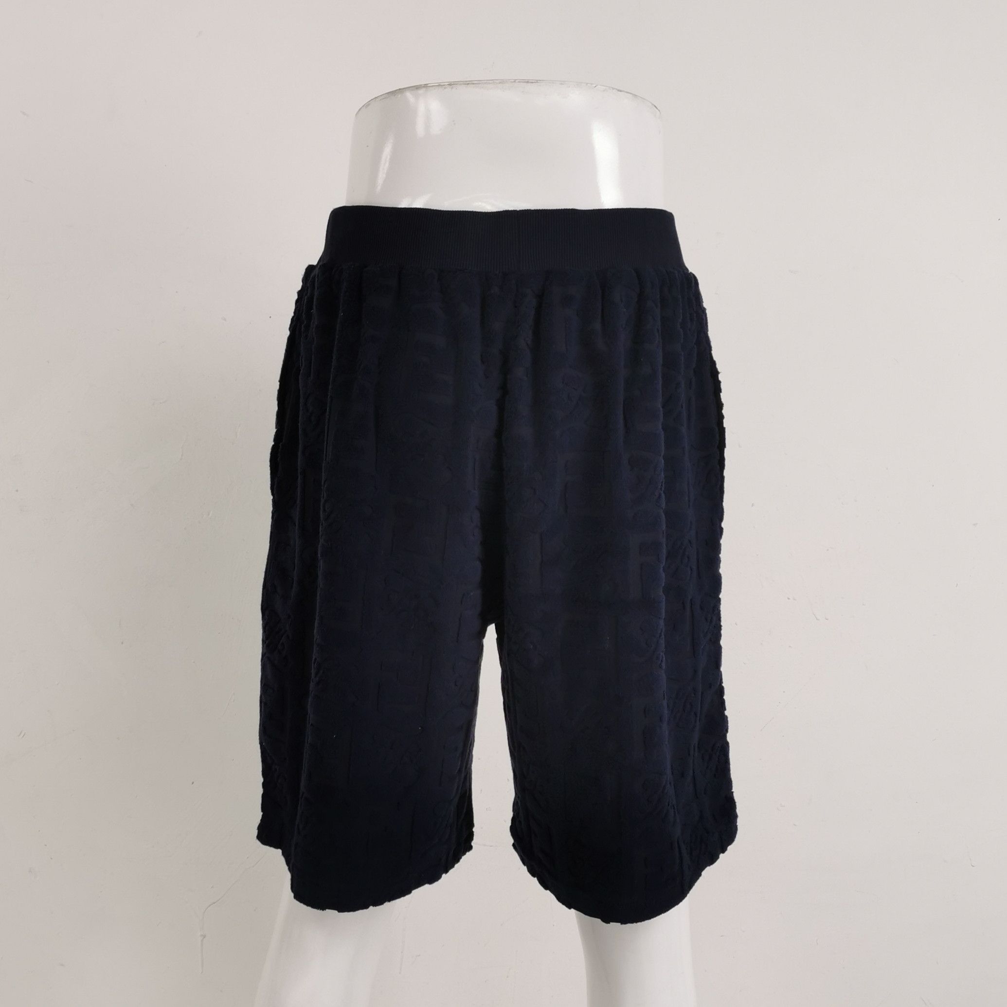 Fendi Fendi Men 30 Shorts Size US 30 / EU 46 - 2 Thumbnail
