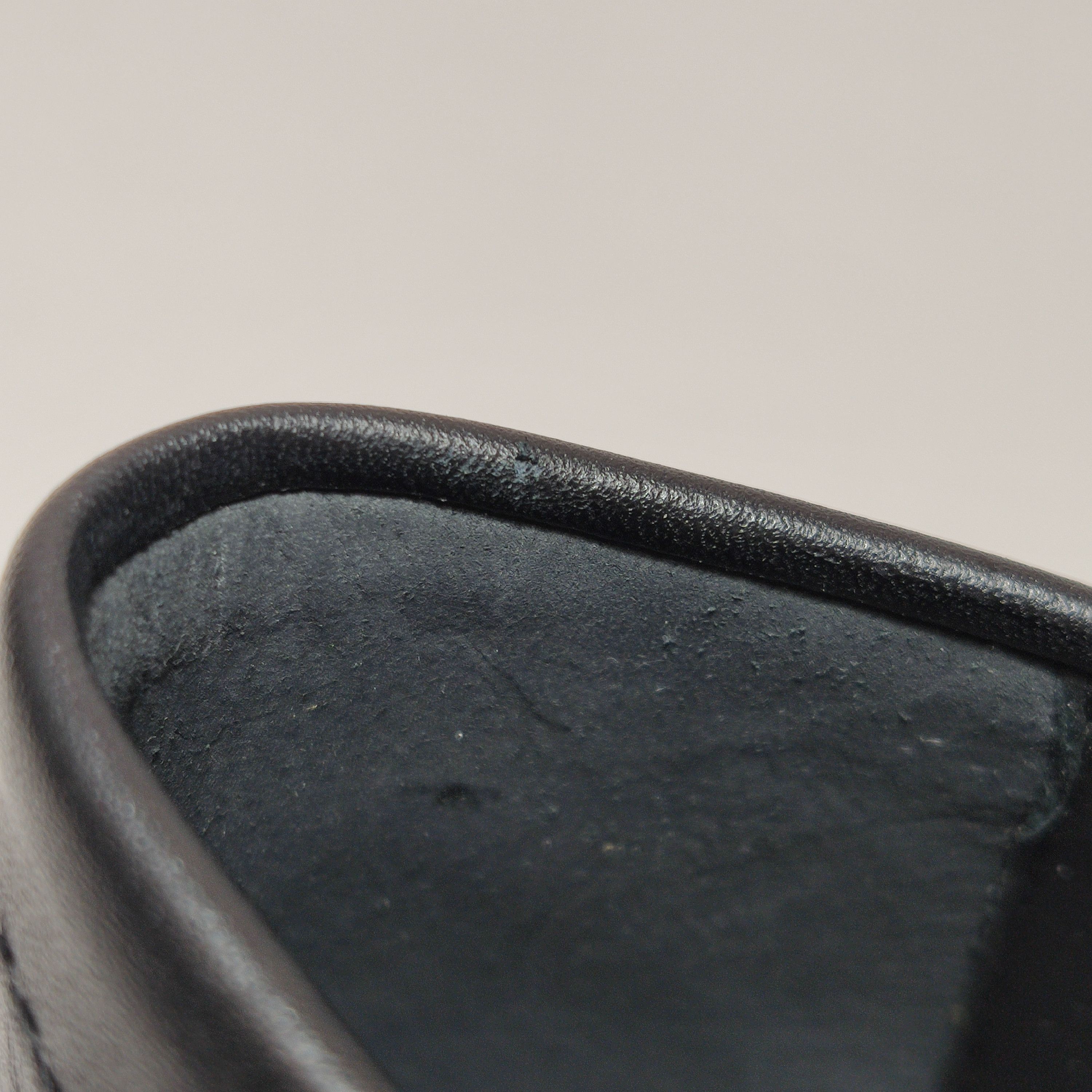 Fendi Fendi Men 7 Leather Size US 7 / EU 40 - 8 Thumbnail