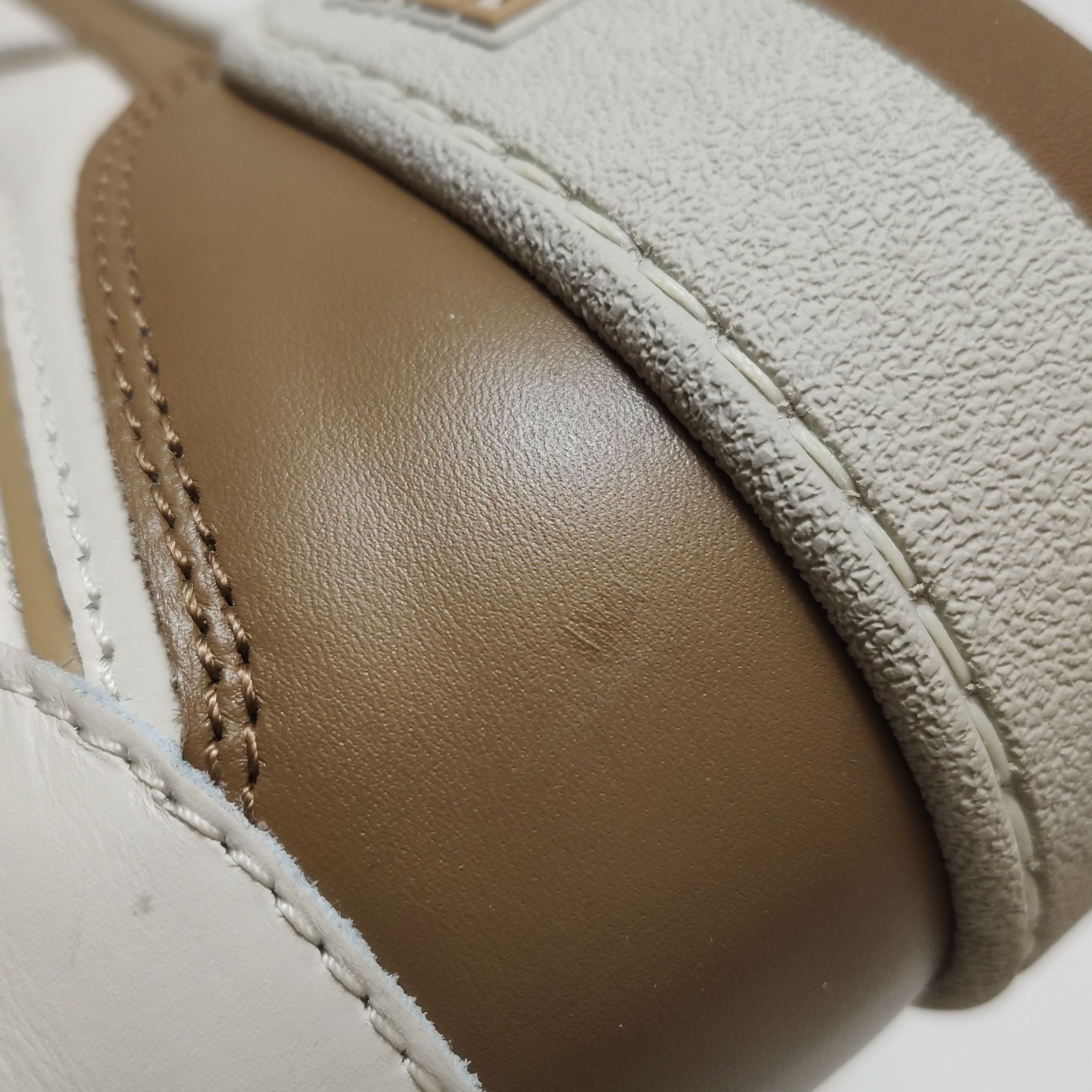Fendi Fendi Men 8 Lowtop Sneakers Size US 8 / EU 41 - 8 Thumbnail