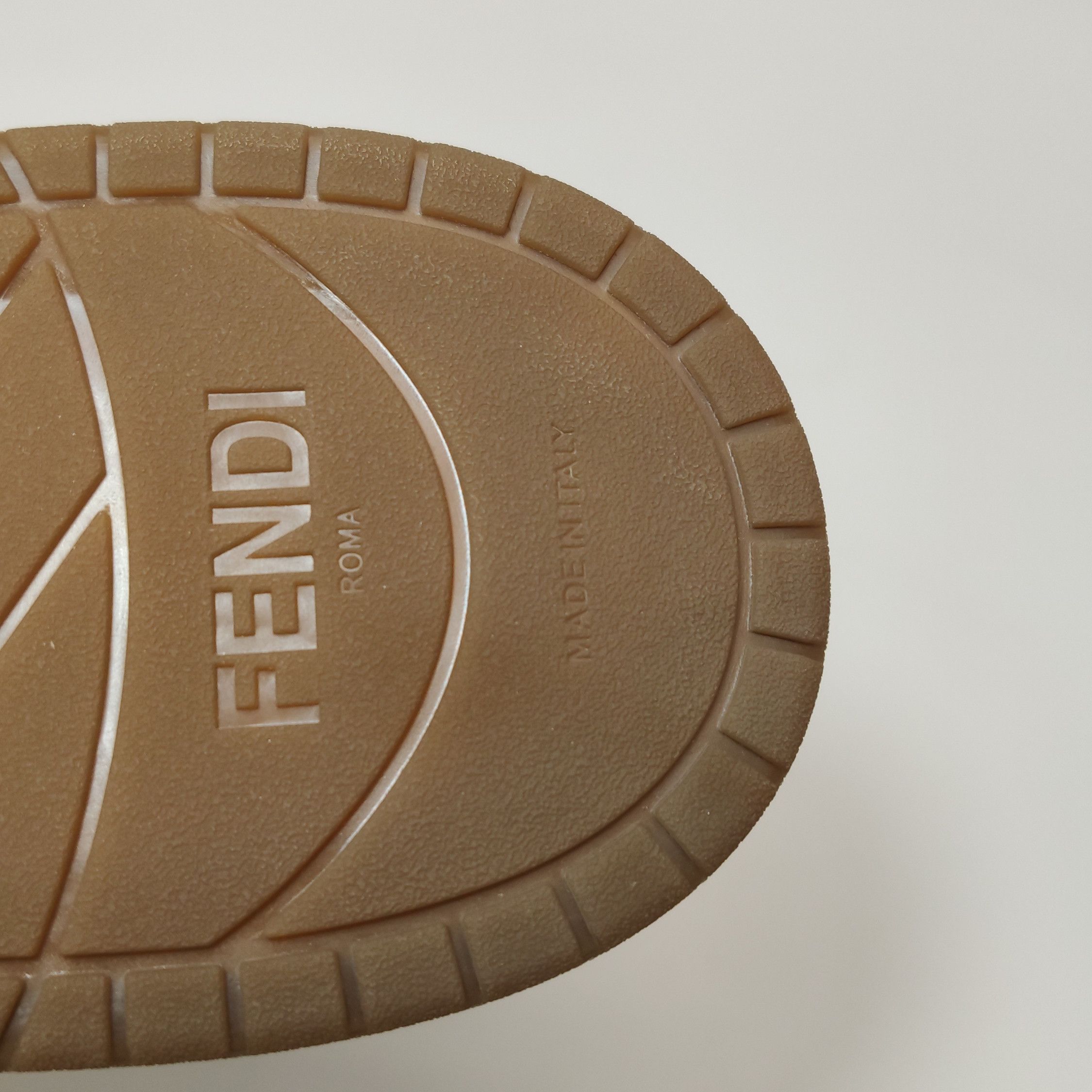 Fendi Fendi Men 7 Lowtop Sneakers Size US 7 / EU 40 - 10 Thumbnail