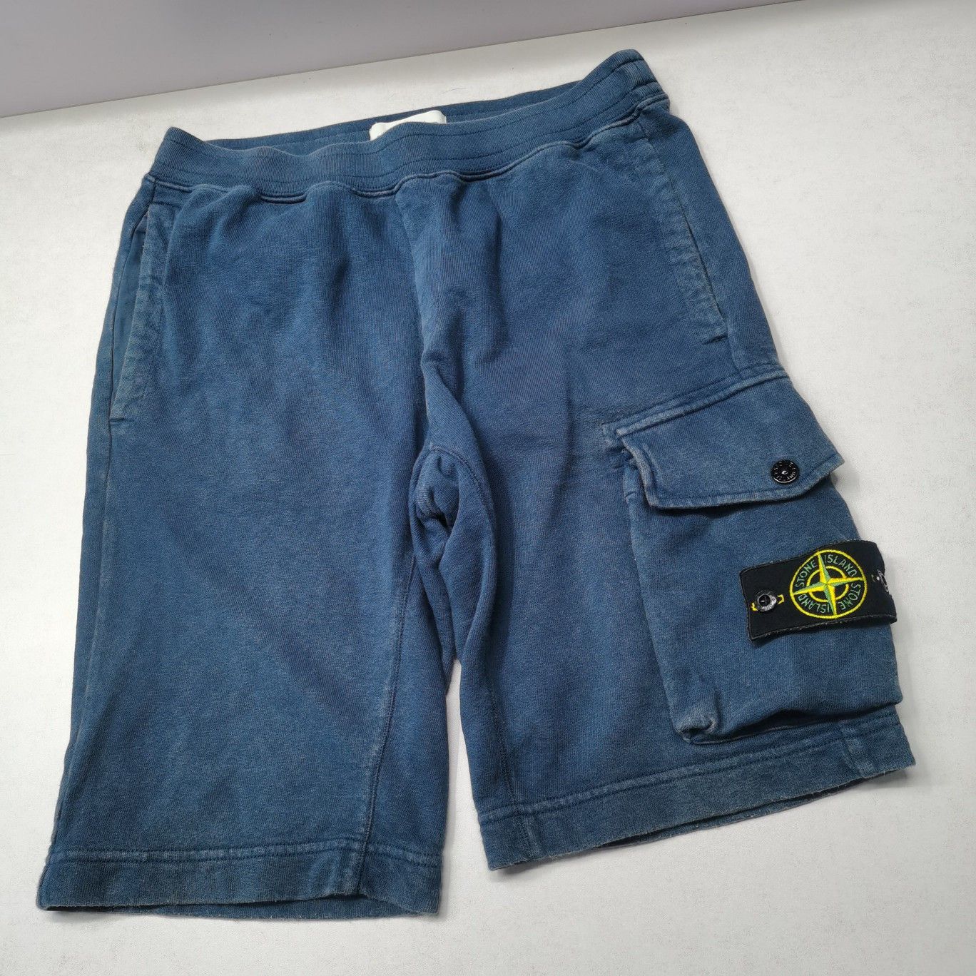 Stone Island Stone Island Logo Patch Cargo Shorts Size S Size US 30 / EU 46 - 10 Thumbnail