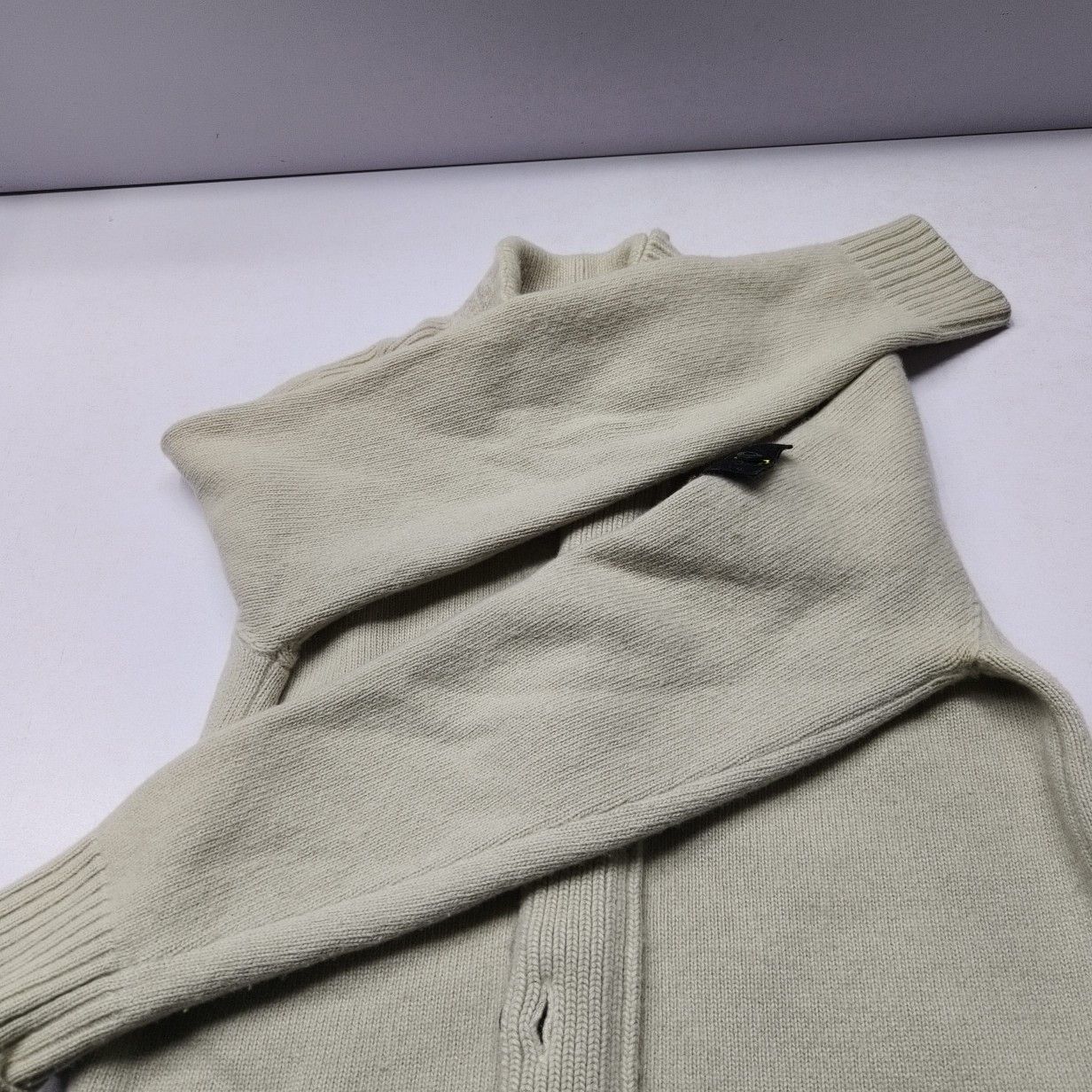 Stone Island STONE ISLAND Compass Patch Knit Cardigan Size S Size US S / EU 44-46 / 1 - 9 Thumbnail