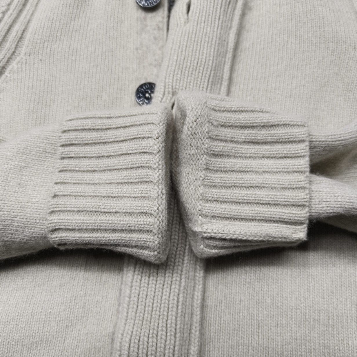 Stone Island STONE ISLAND Compass Patch Knit Cardigan Size S Size US S / EU 44-46 / 1 - 12 Thumbnail