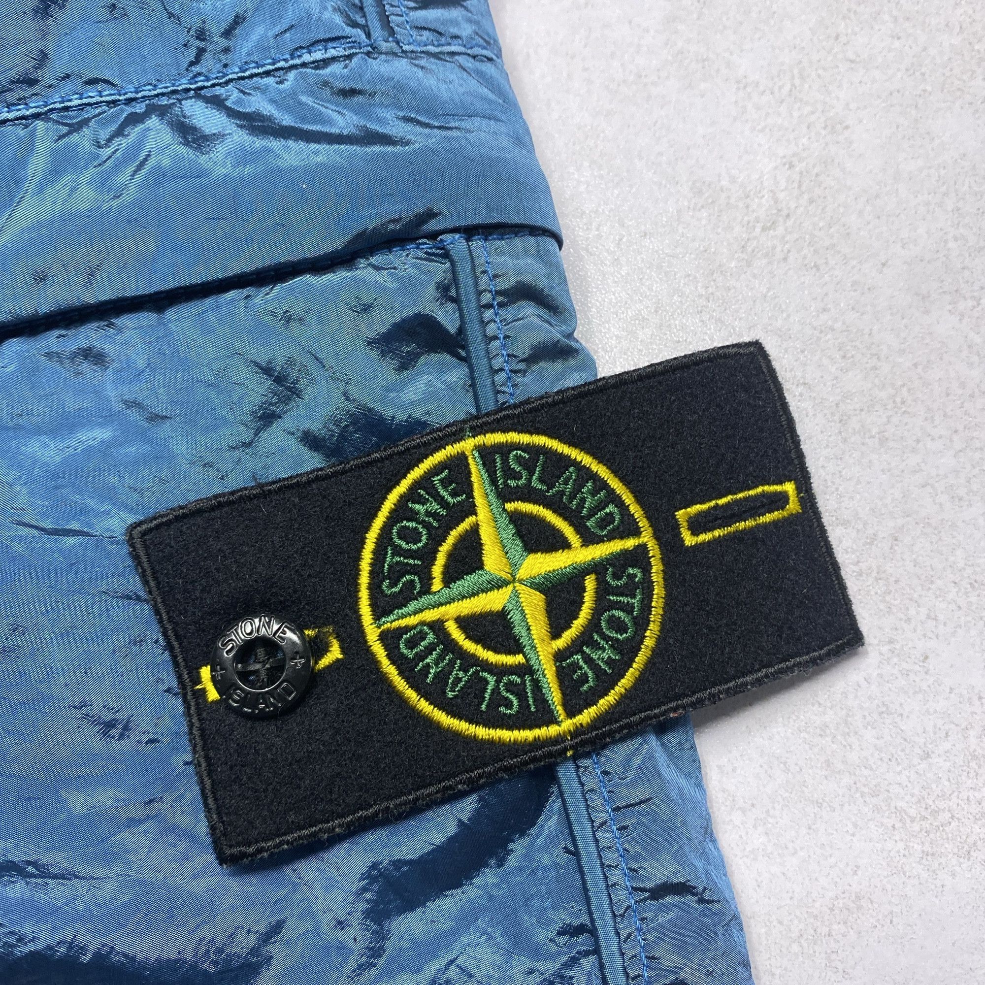 Stone Island Stone Island Nylon Cargo Shorts Size 34 Size US 34 / EU 50 - 7 Thumbnail