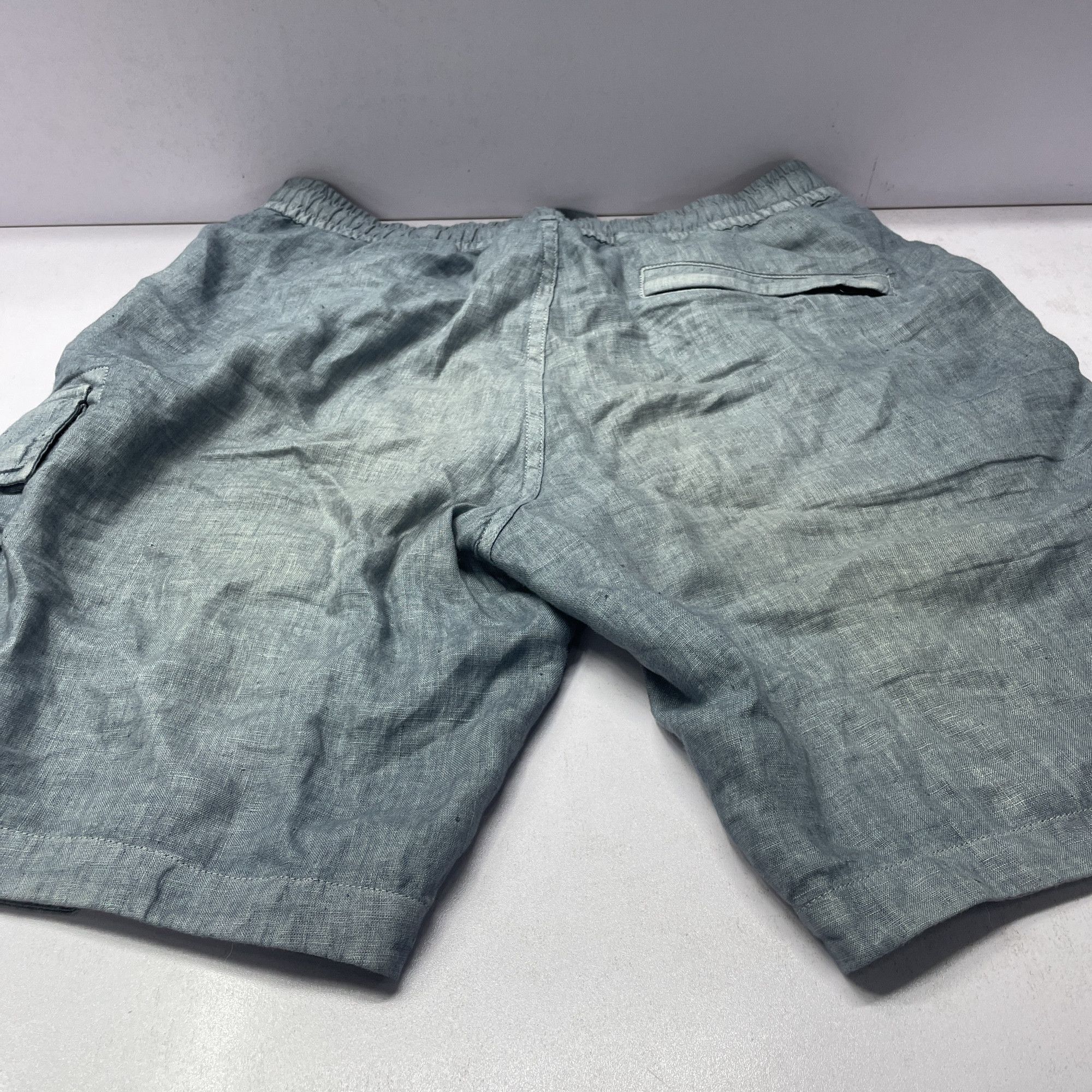 Stone Island Stone Island Logo Patch Shorts Size 33 Size US 33 - 6 Thumbnail