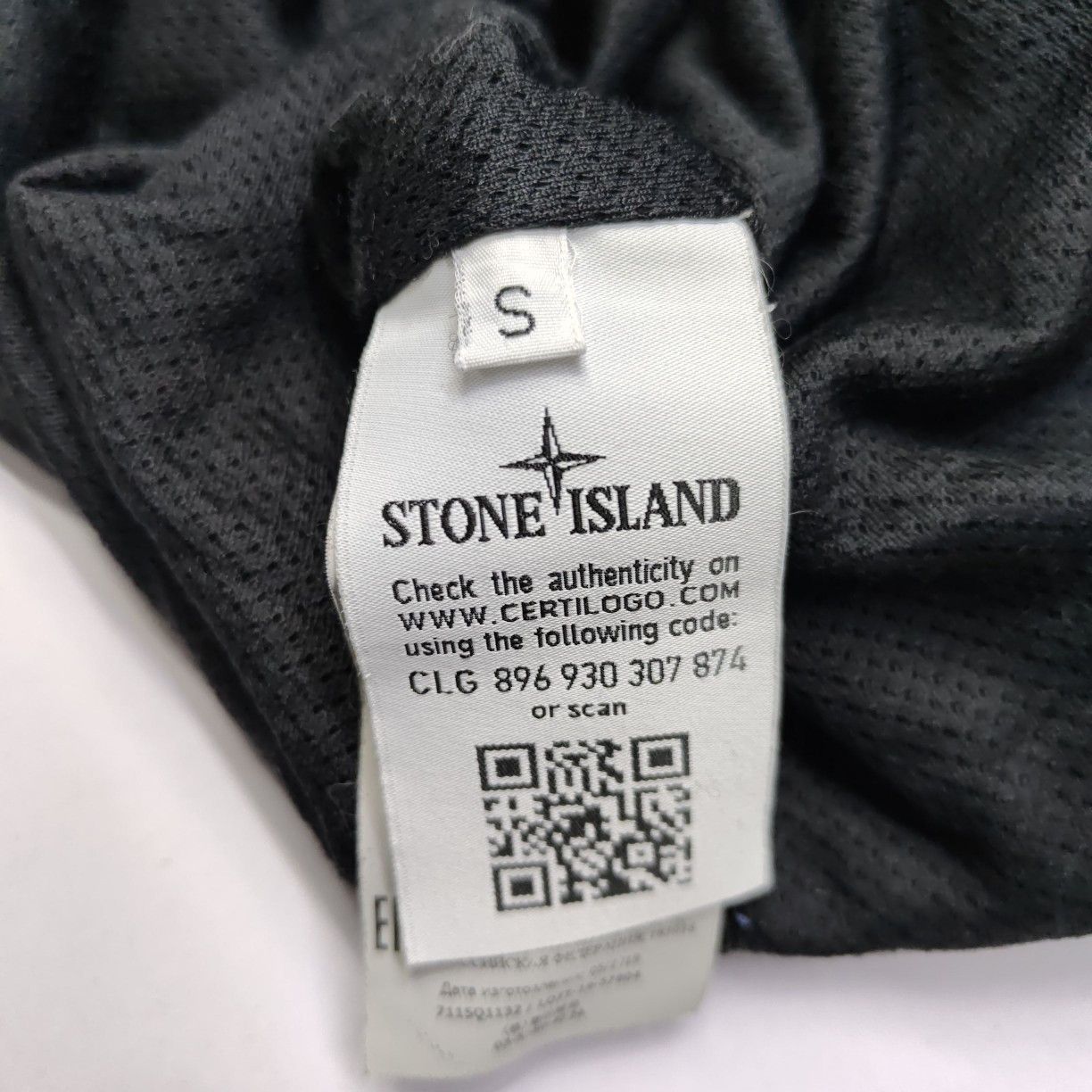 Stone Island Stone Island Hooded Nylon Light Jacket Size S Size US S / EU 44-46 / 1 - 4 Thumbnail