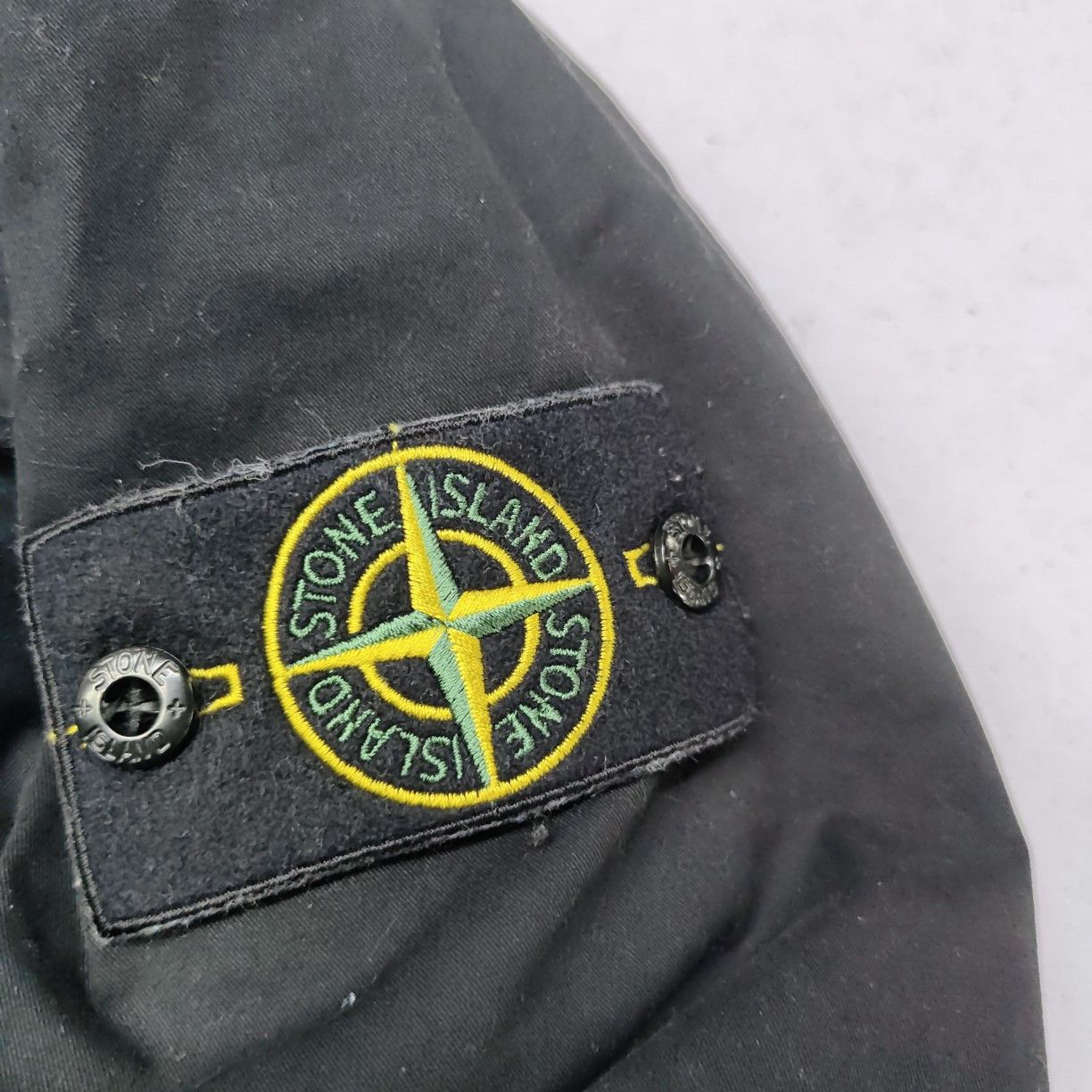 Stone Island Stone Island Logo Patch Hooded Light Jacket Size XXL Size US XXL / EU 58 / 5 - 6 Thumbnail