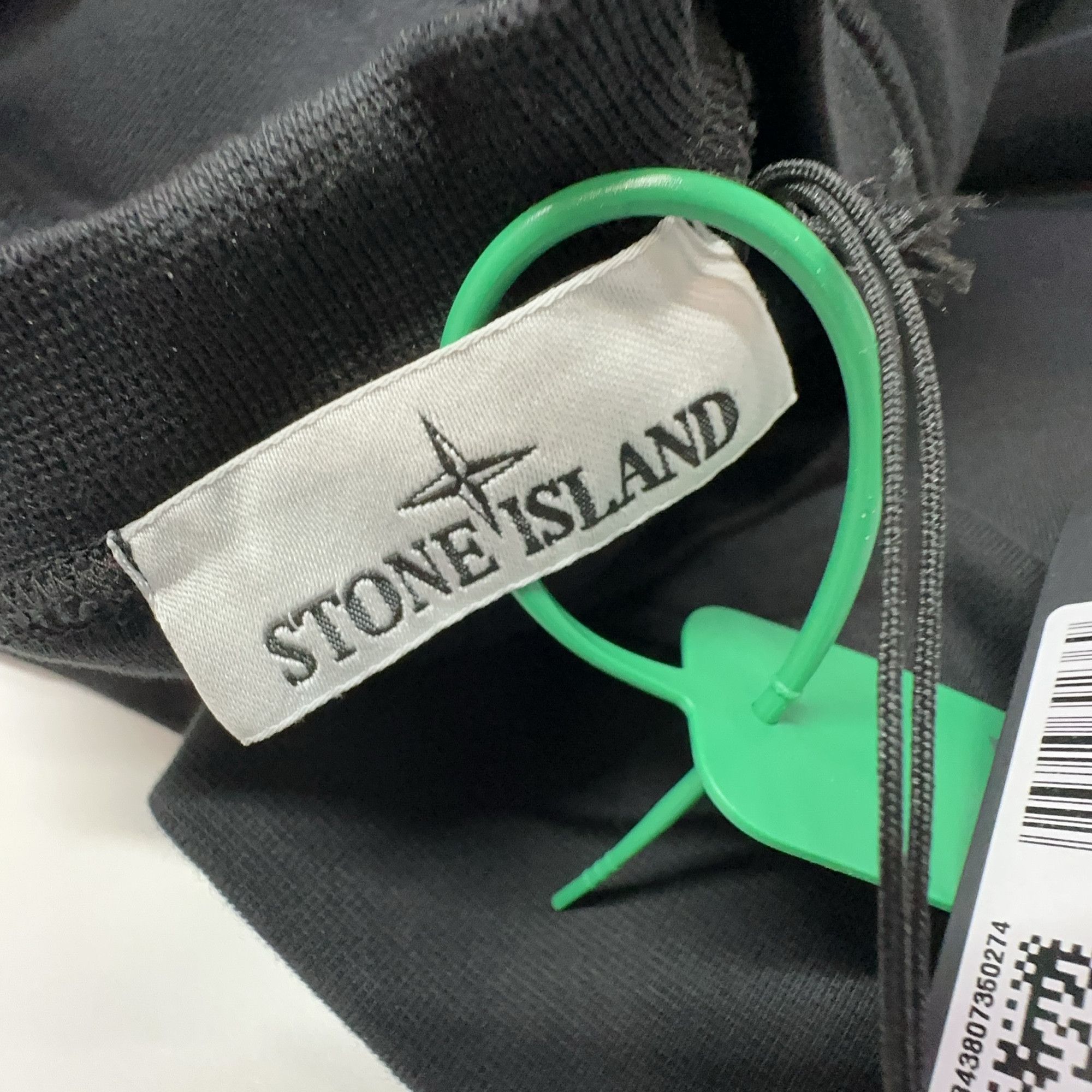 Stone Island Stone Island Crewneck Sweatshirt Black Size M Size US M / EU 48-50 / 2 - 2 Thumbnail