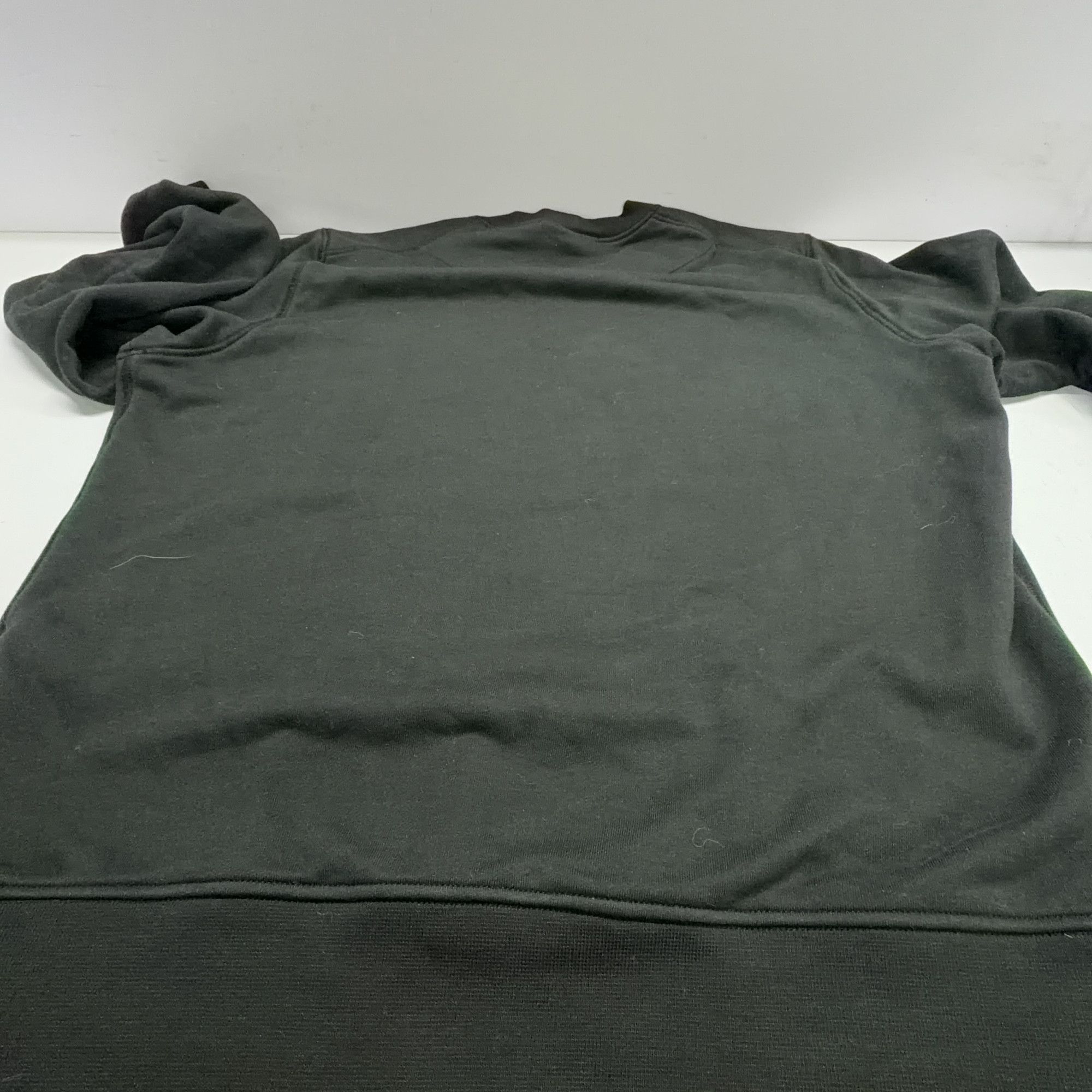 Stone Island Stone Island Compass Patch Sweatshirt Size L Size US L / EU 52-54 / 3 - 8 Thumbnail