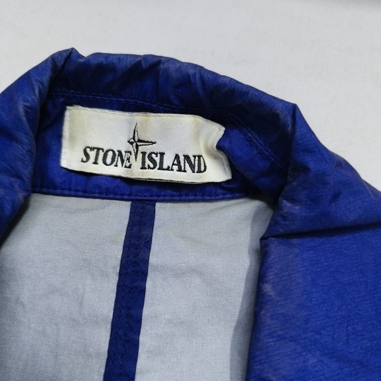 Stone Island Stone Island Blue Nylon Badge Jacket Size M Size US M / EU 48-50 / 2 - 3 Thumbnail