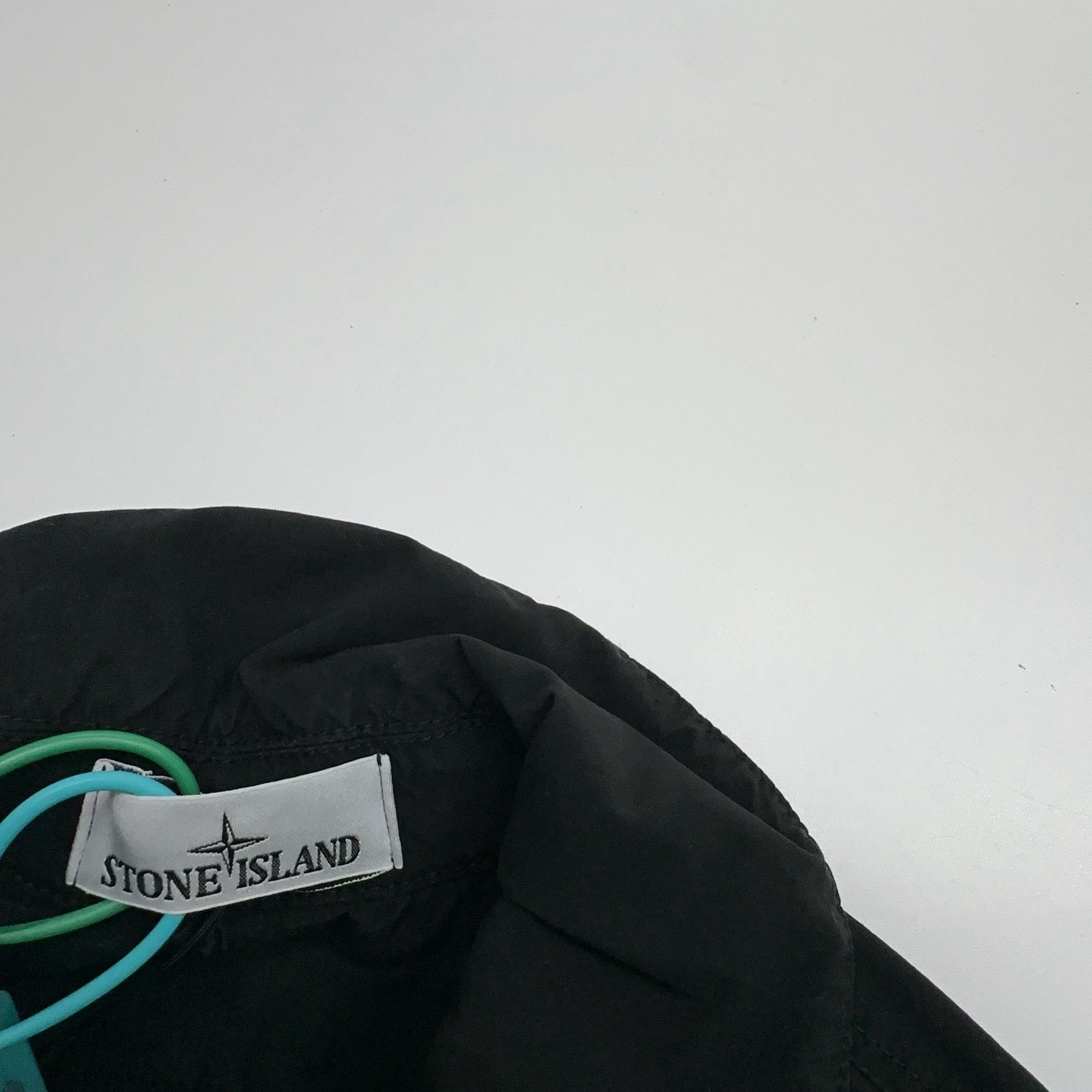 Stone Island Stone Island Light Compact Touch Poly-TC Coach Jacket M Size US M / EU 48-50 / 2 - 4 Thumbnail