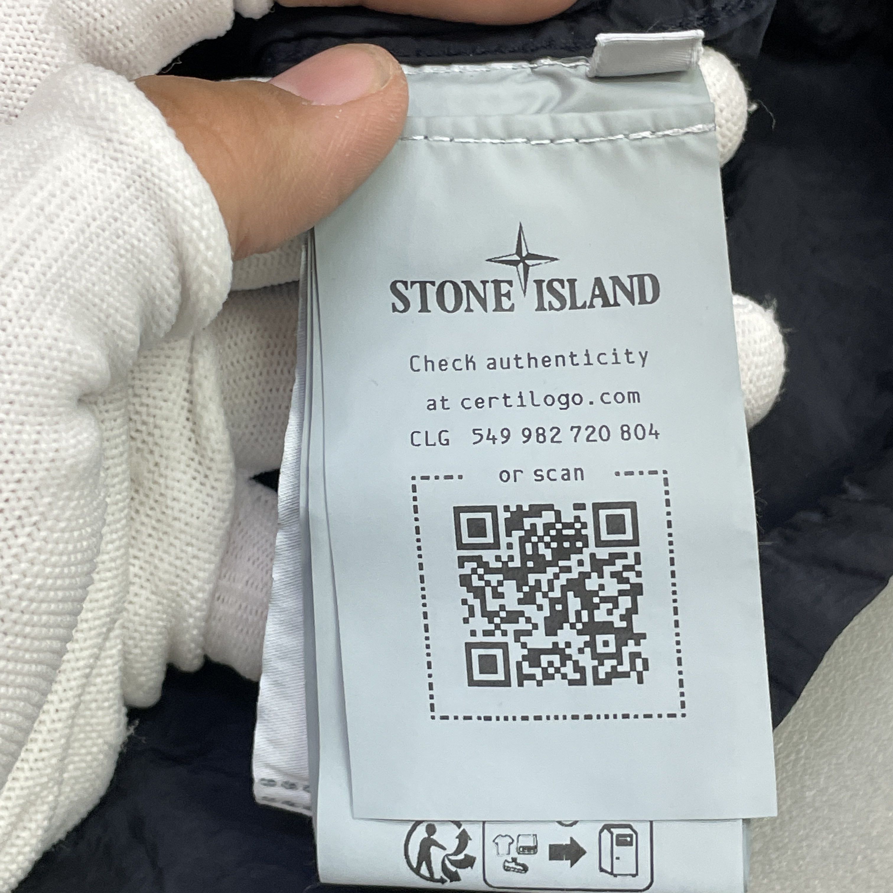 Stone Island Stone Island Nylon Metal Overshirt Jacket Size L Size US L / EU 52-54 / 3 - 4 Thumbnail