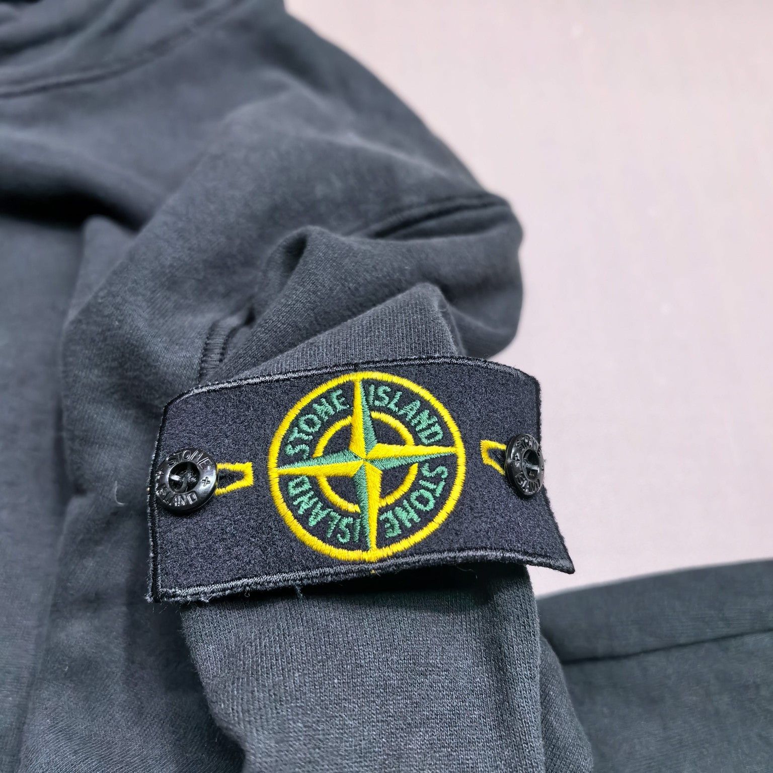 Stone Island Stone Island Compass Badge Hoodie Size L Size US L / EU 52-54 / 3 - 4 Thumbnail