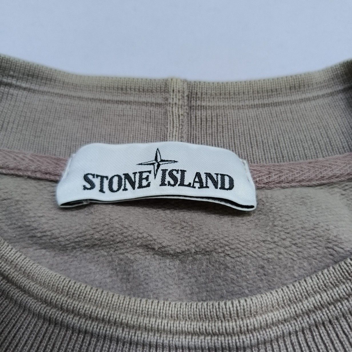 Stone Island Stone Island Classic Crewneck Sweatshirt Size M Size US M / EU 48-50 / 2 - 3 Thumbnail