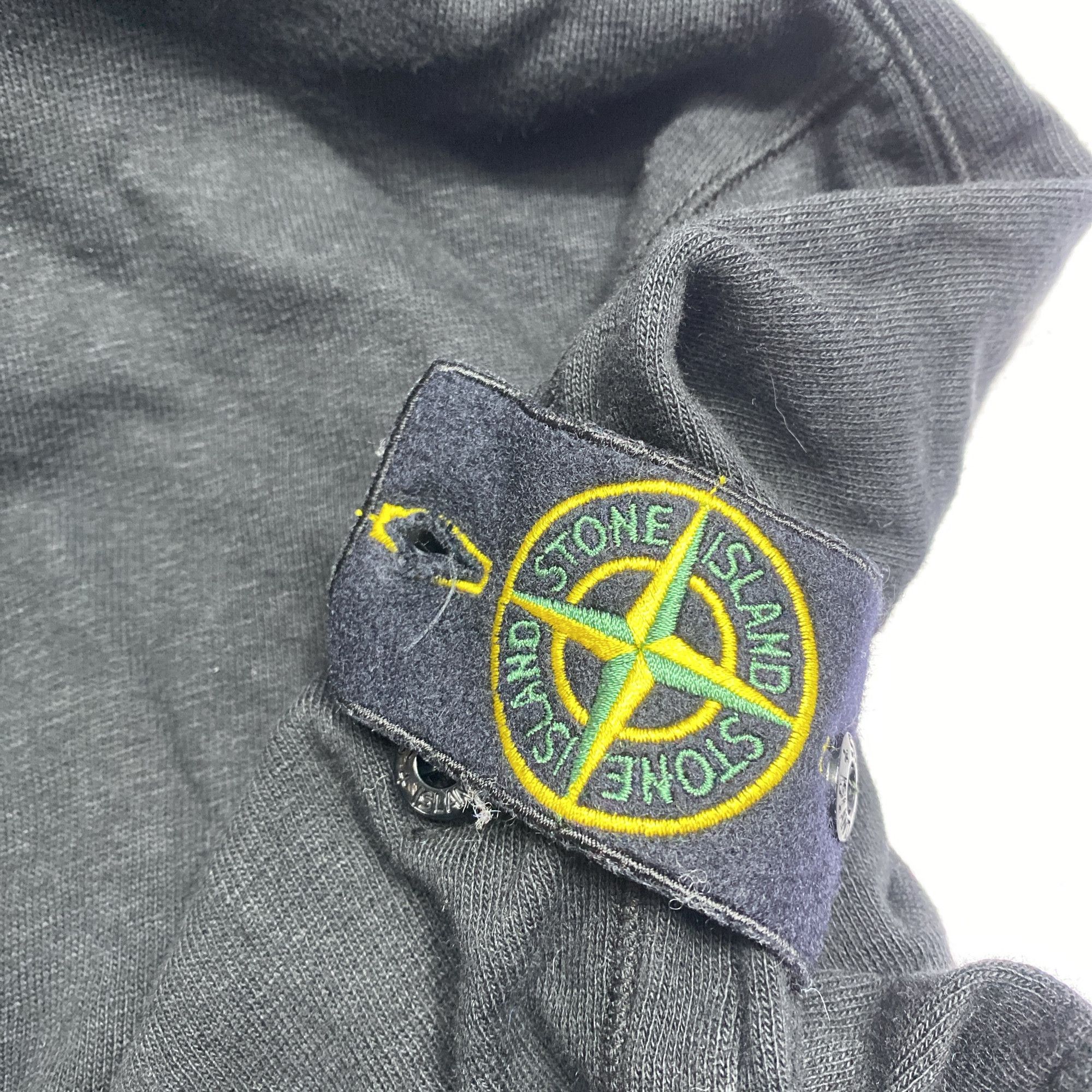Stone Island Stone Island Logo Zip Hoodie Size XL Size US XL / EU 56 / 4 - 7 Thumbnail