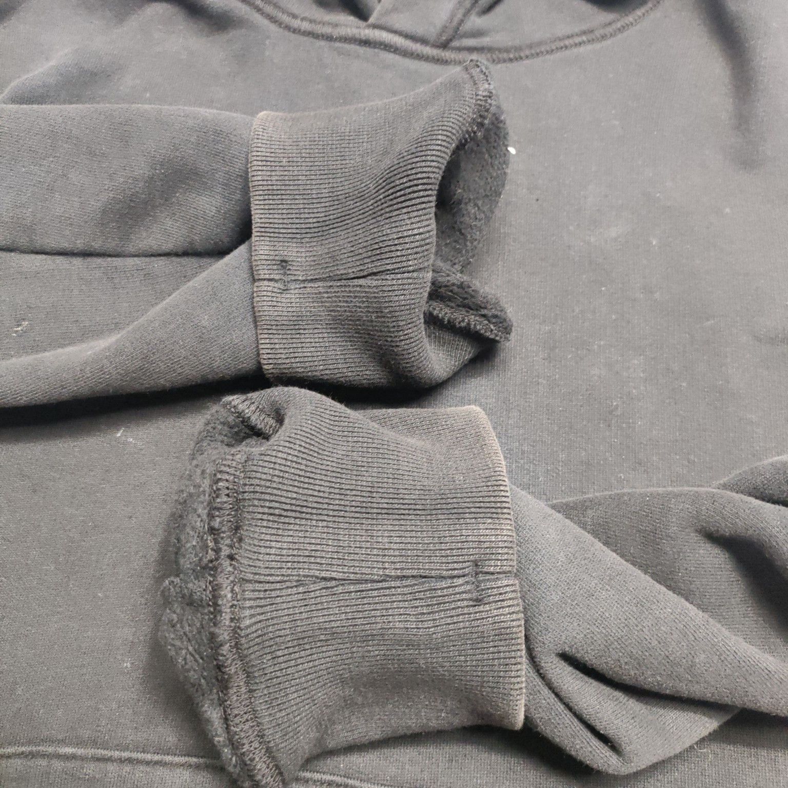 Stone Island Stone Island Logo Patch Hoodie Size S Size US S / EU 44-46 / 1 - 15 Thumbnail