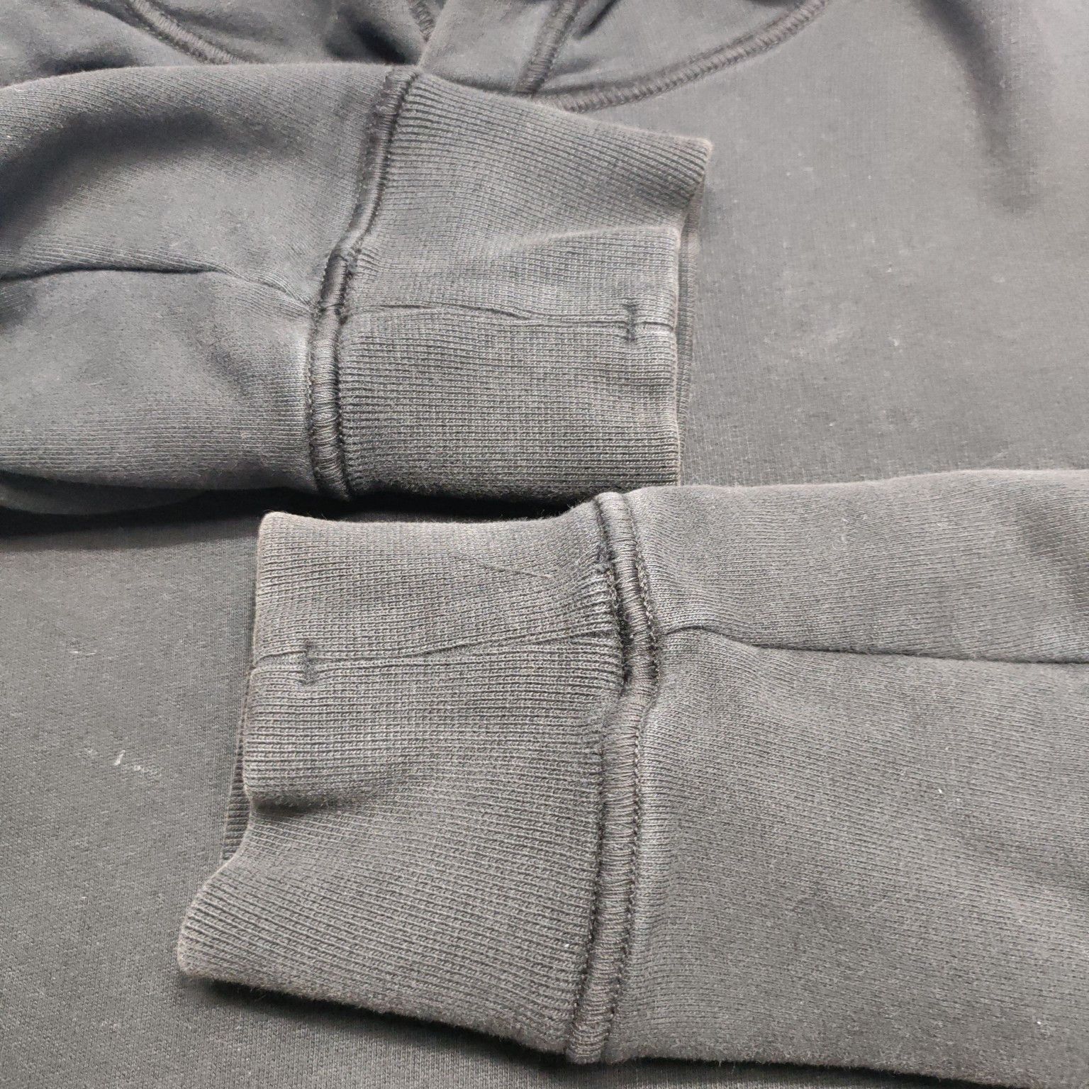 Stone Island Stone Island Logo Patch Hoodie Size S Size US S / EU 44-46 / 1 - 13 Thumbnail