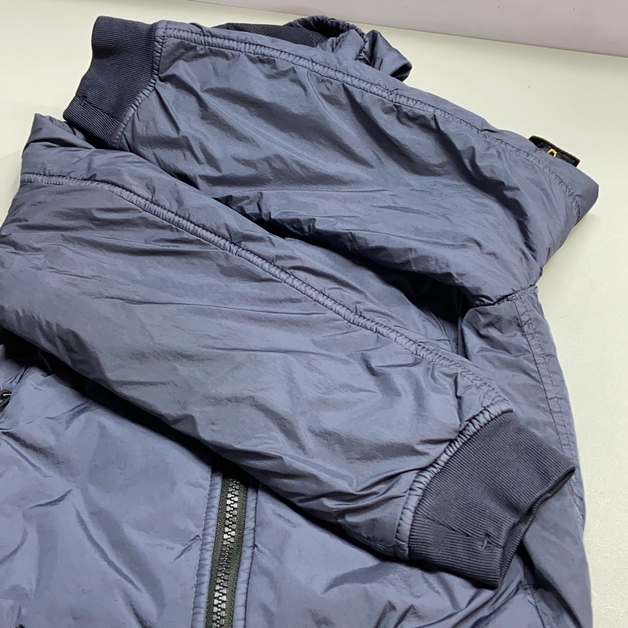 Stone Island Stone Island Badge Down Jacket Size 6 Size US XXS / EU 40 - 13 Thumbnail