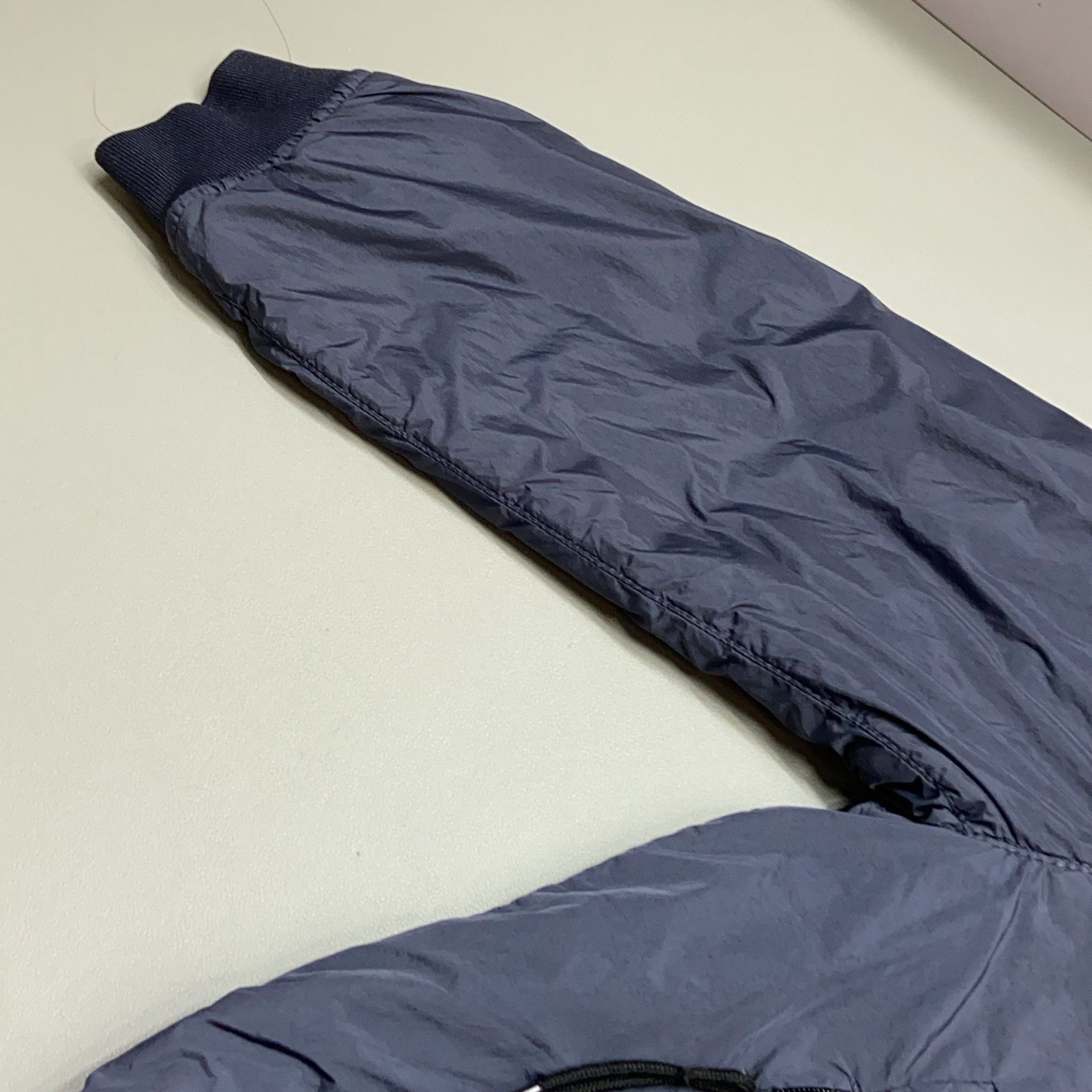 Stone Island Stone Island Badge Down Jacket Size 6 Size US XXS / EU 40 - 11 Thumbnail