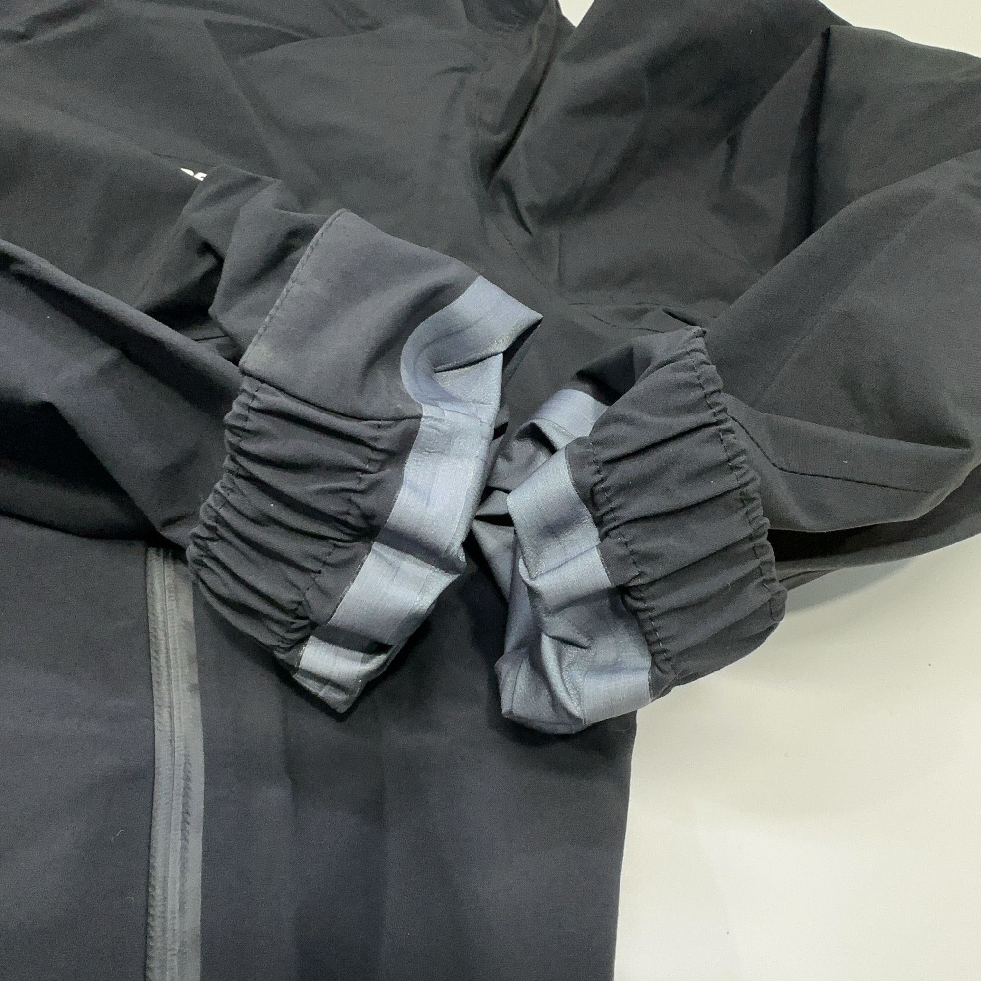 Y-3 Y-3 x Terrex Gore-Tex Hooded Jacket Size L Size US L / EU 52-54 / 3 - 9 Thumbnail