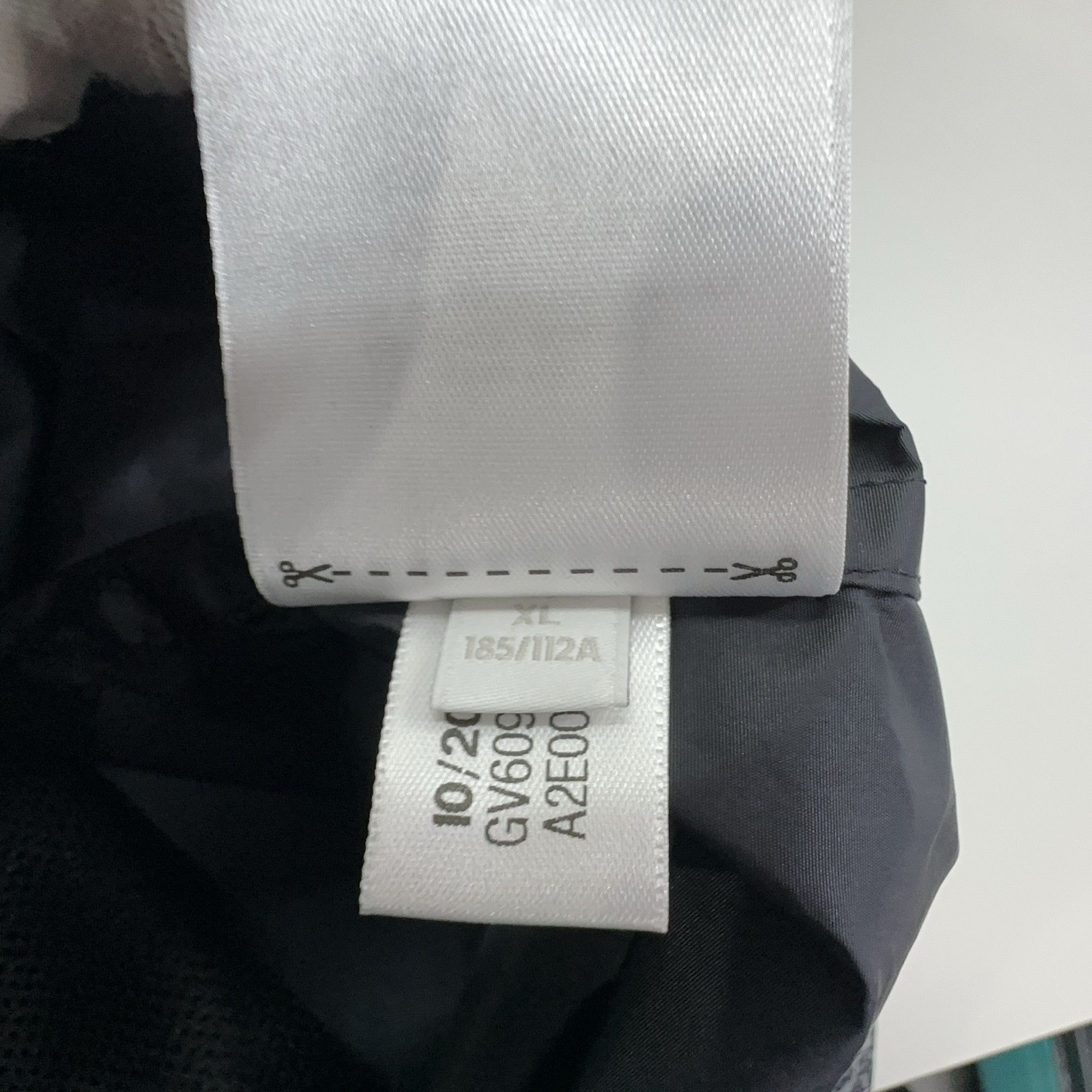 Y-3 Y-3 CH1 Reflective Hooded Jacket Size XL Size US XL / EU 56 / 4 - 4 Thumbnail