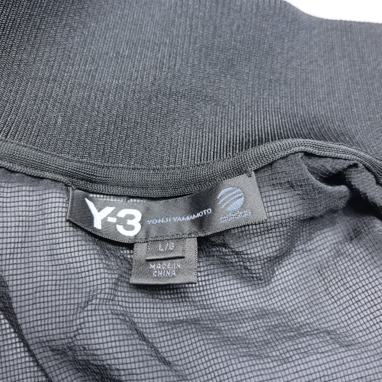 Y-3 Y-3 Red Stripe Mesh Track Jacket Size L Size US L / EU 52-54 / 3 - 3 Thumbnail