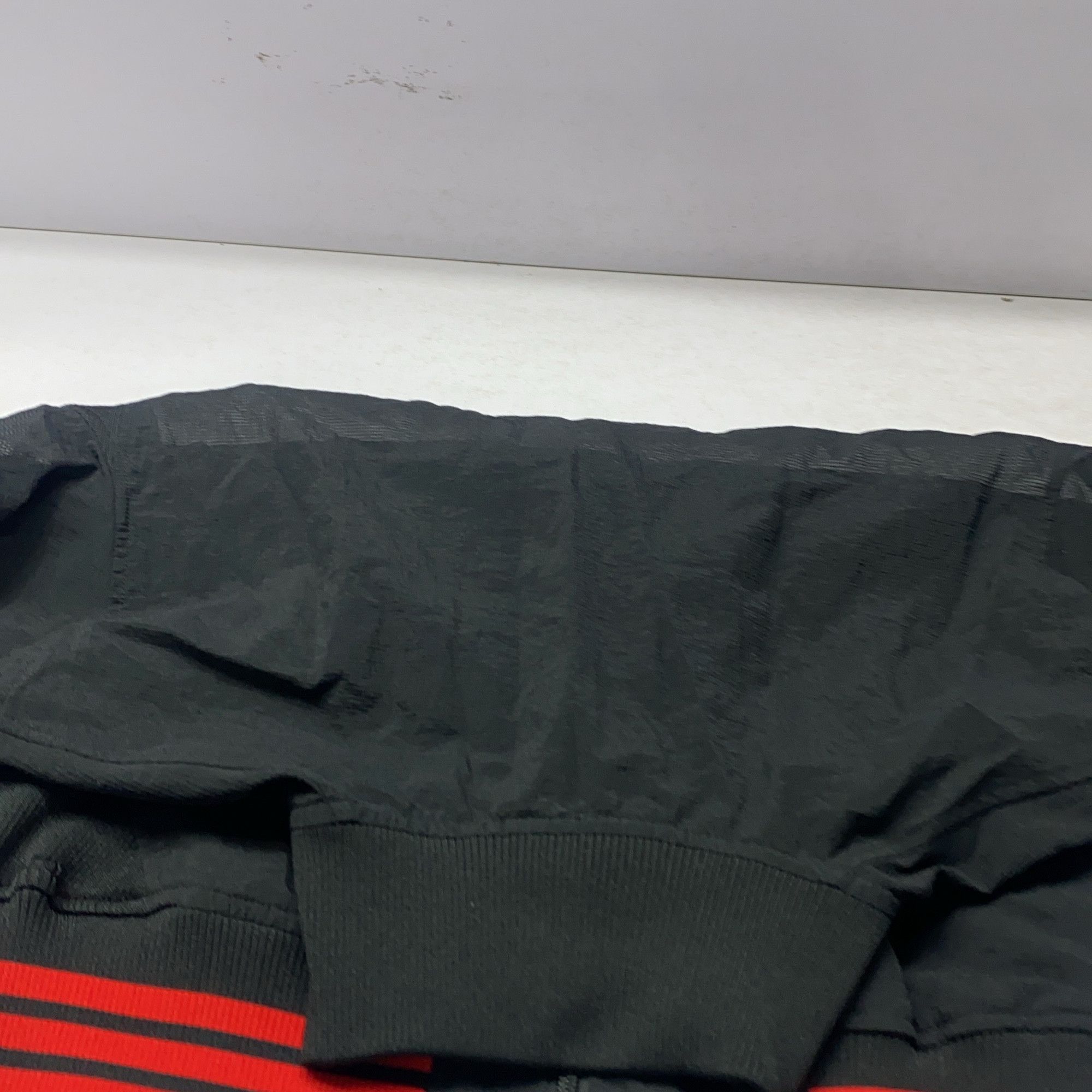 Y-3 Y-3 Red Stripe Mesh Track Jacket Size L Size US L / EU 52-54 / 3 - 6 Thumbnail