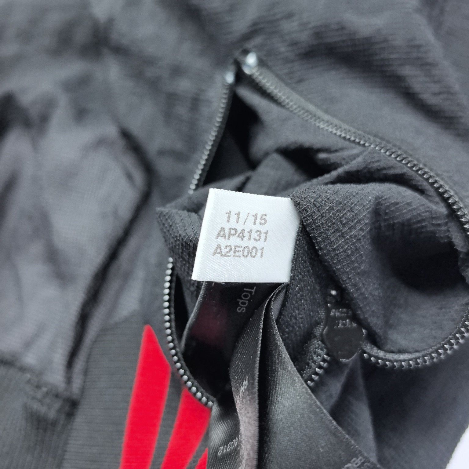 Y-3 Y-3 Red Stripe Mesh Track Jacket Size L Size US L / EU 52-54 / 3 - 4 Thumbnail