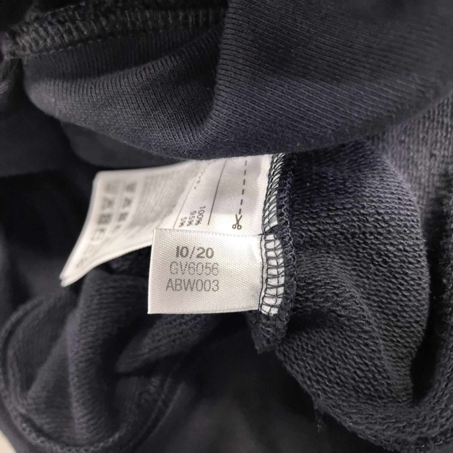 Y-3 Y-3 Logo Print Hoodie Size S Size US S / EU 44-46 / 1 - 5 Thumbnail