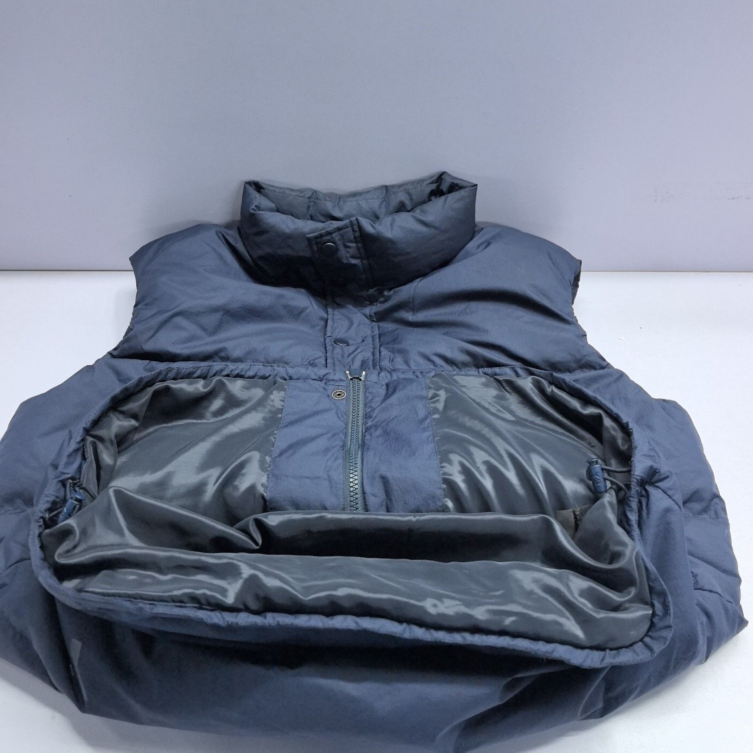 Y-3 Y-3 Down Puffer Vest Size L Size US L / EU 52-54 / 3 - 10 Thumbnail