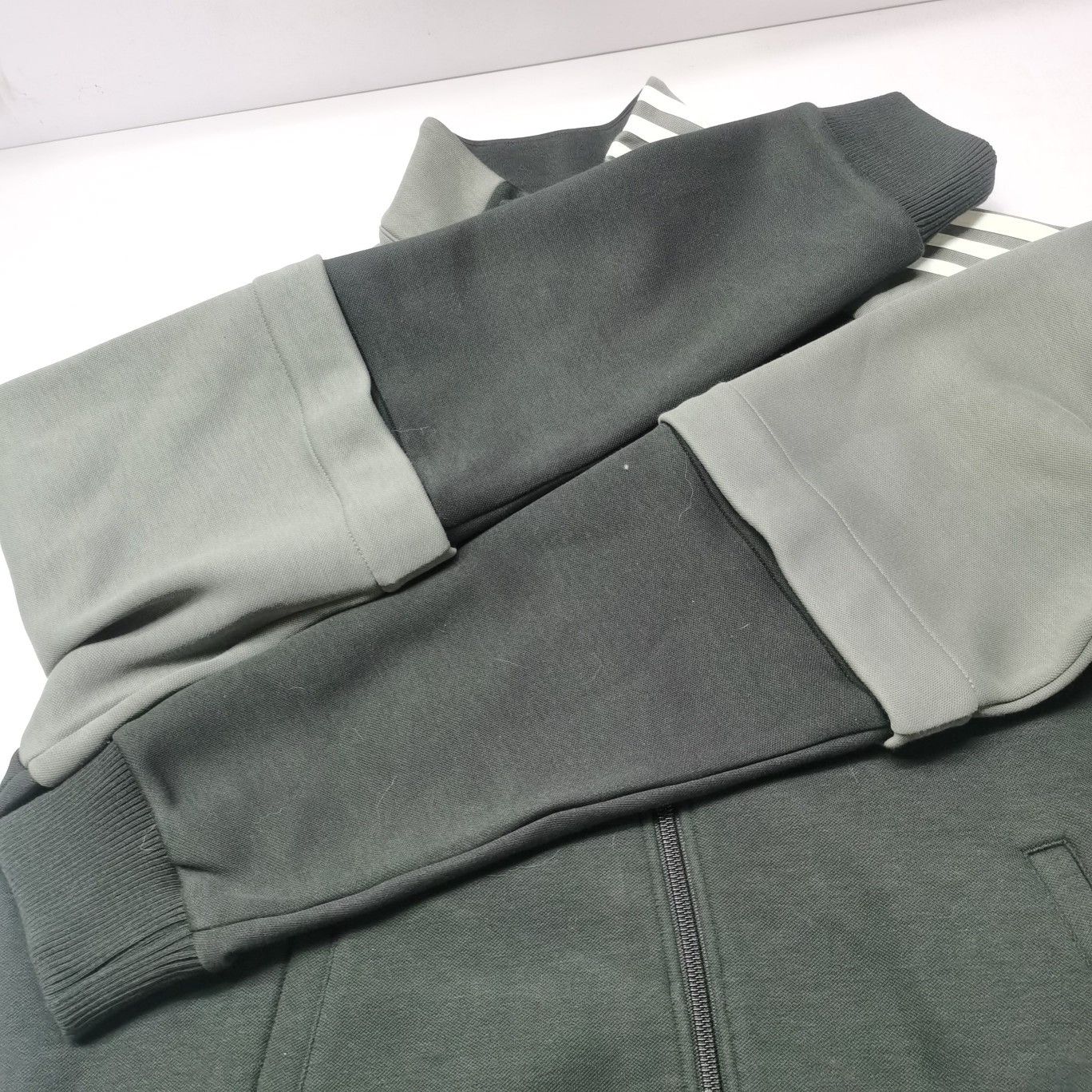 Y-3 Y-3 x Neighborhood Logo Track Jacket Size S Size US S / EU 44-46 / 1 - 9 Thumbnail