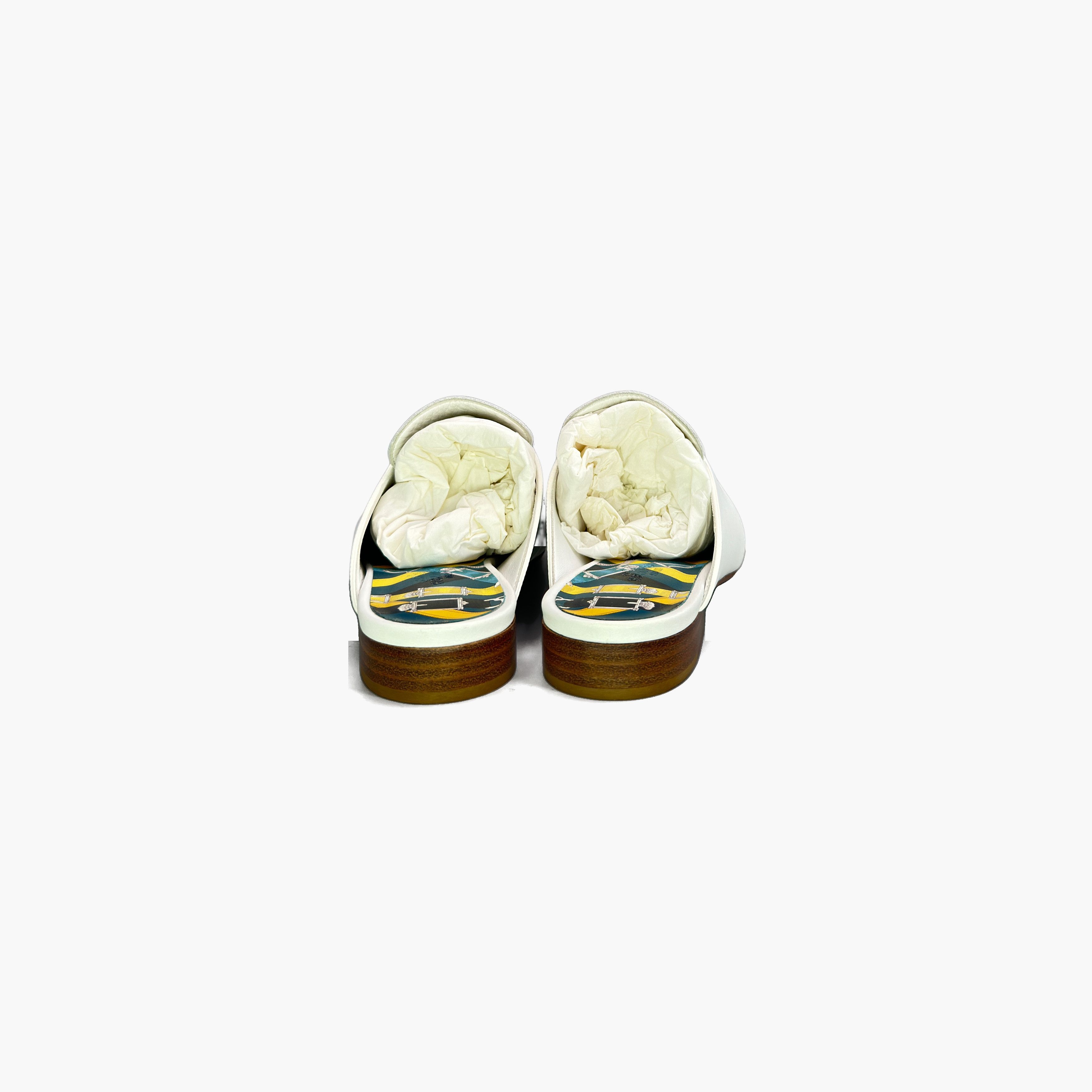 Hermes Hermes Catena Leather Slip Ons Size 36 Size US 6 / IT 36 - 6 Thumbnail