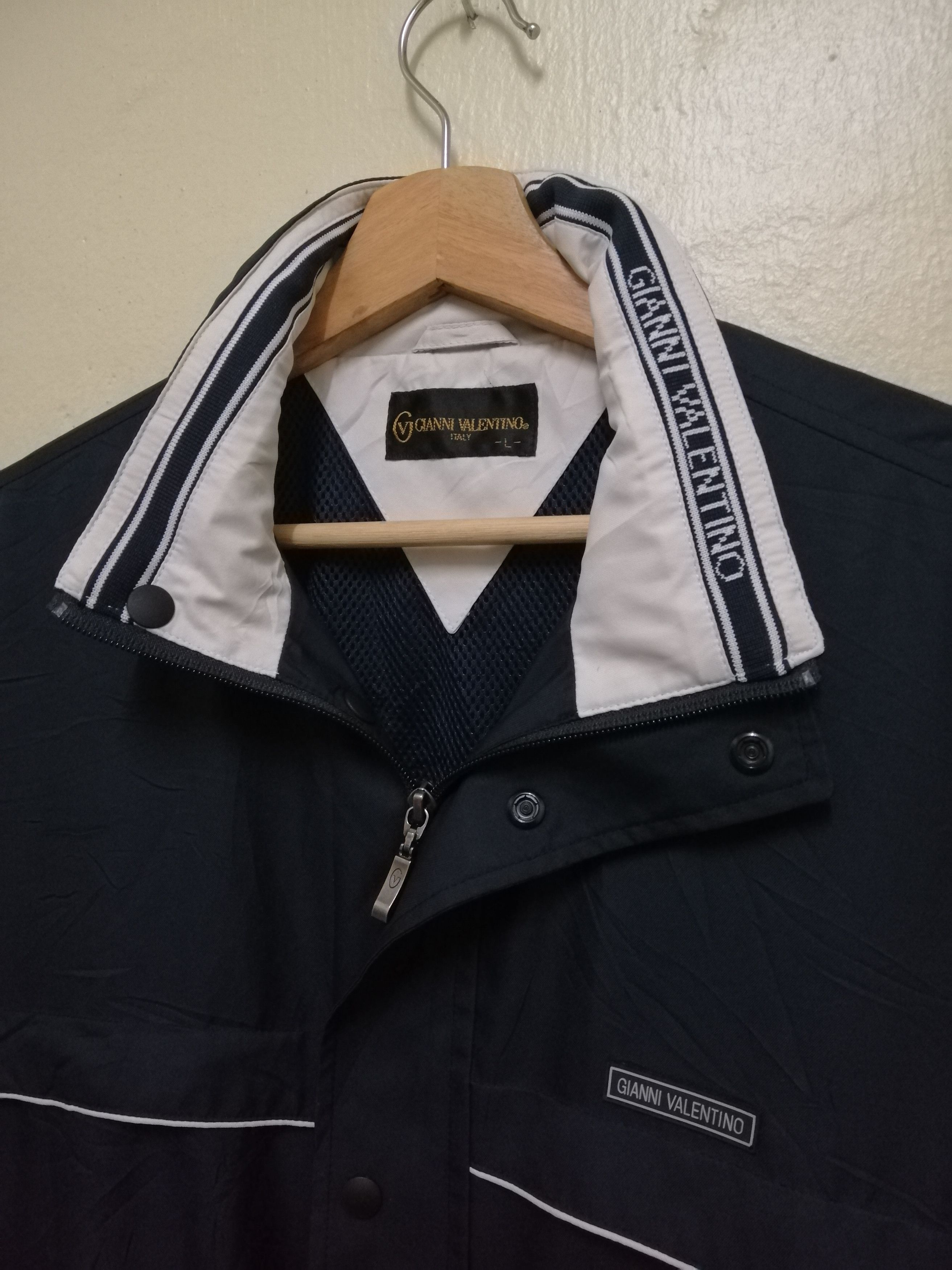 Gianni Valentino Vintage Gianni Valentino Jacket small logo Size US M / EU 48-50 / 2 - 4 Thumbnail