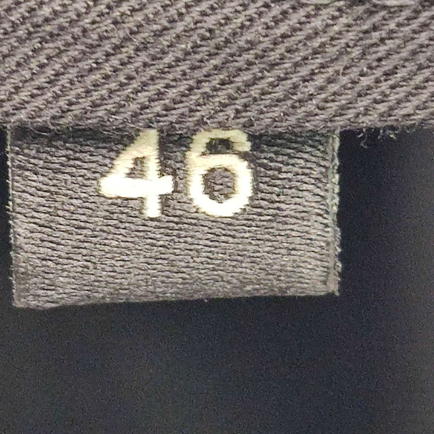 Fendi Fendi Men 30 Shorts Size US 30 / EU 46 - 7 Thumbnail