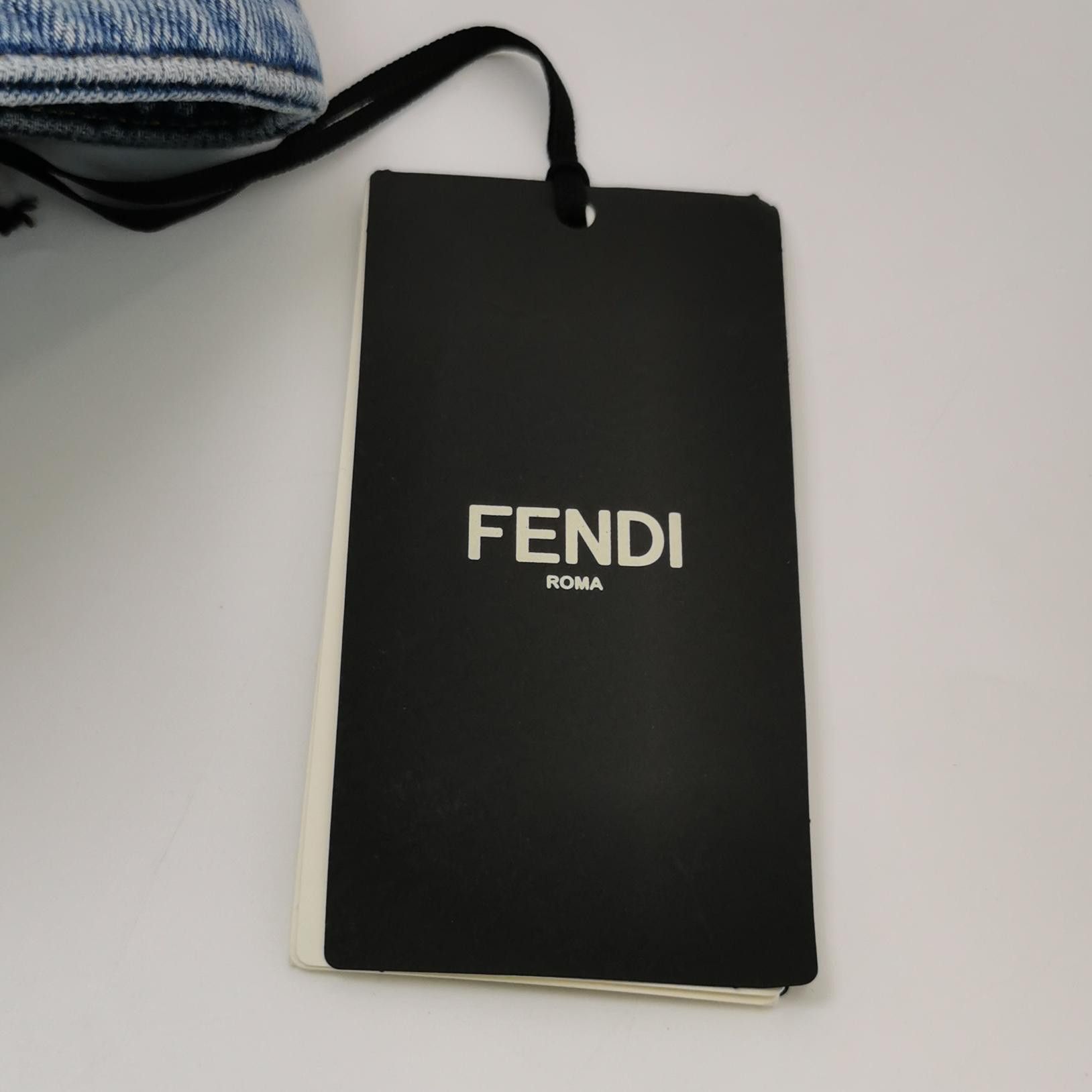 Fendi Fendi Men 32 Shorts Size US 32 / EU 48 - 5 Thumbnail