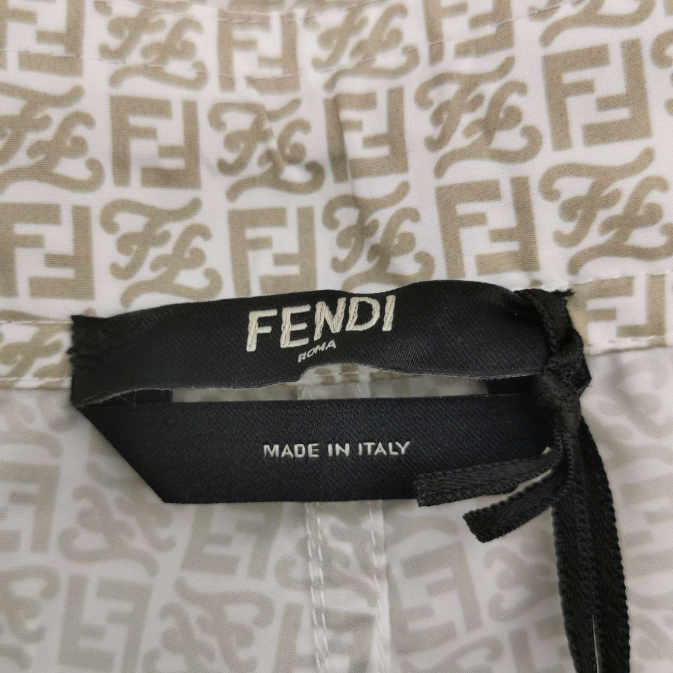 Fendi Fendi Men 34 Shorts Size US 34 / EU 50 - 5 Thumbnail