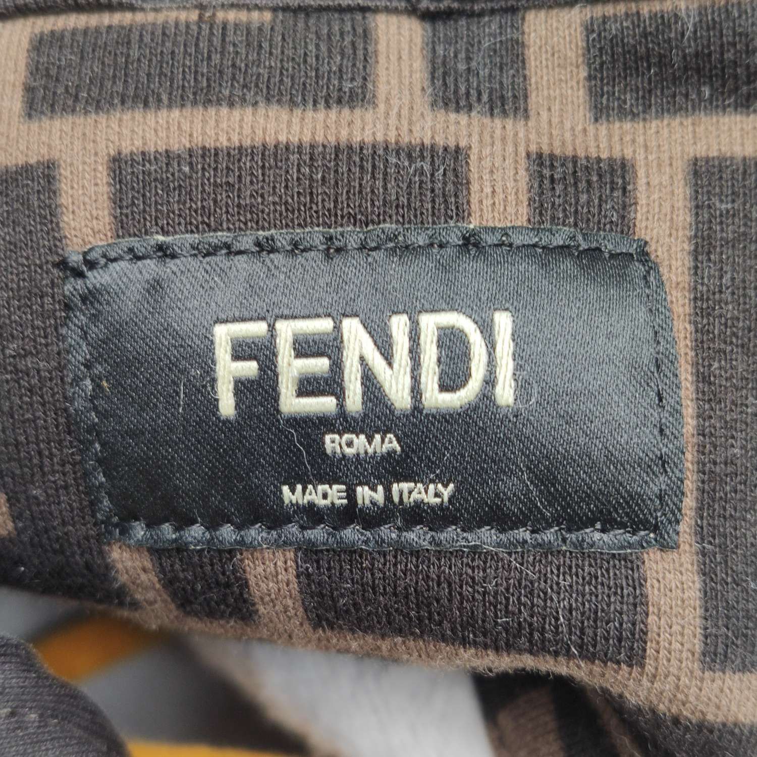 Fendi Fendi Men l Sweatshirts Hoodies Size US L / EU 52-54 / 3 - 5 Thumbnail