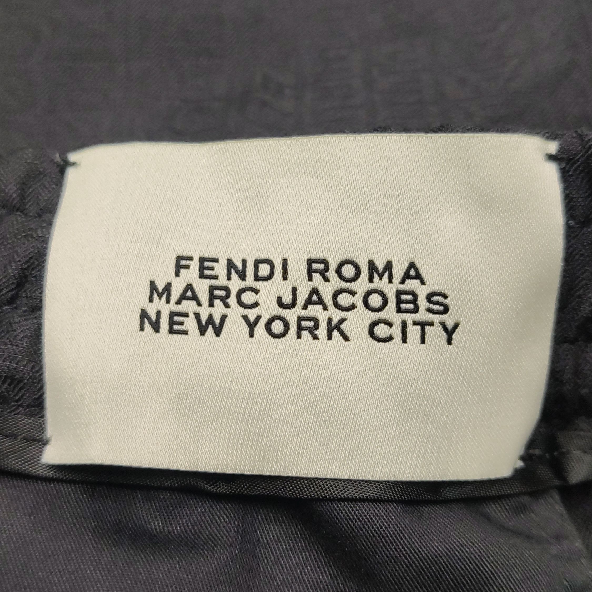 Fendi Fendi Men 30 Casual Pants Size US 30 / EU 46 - 3 Thumbnail