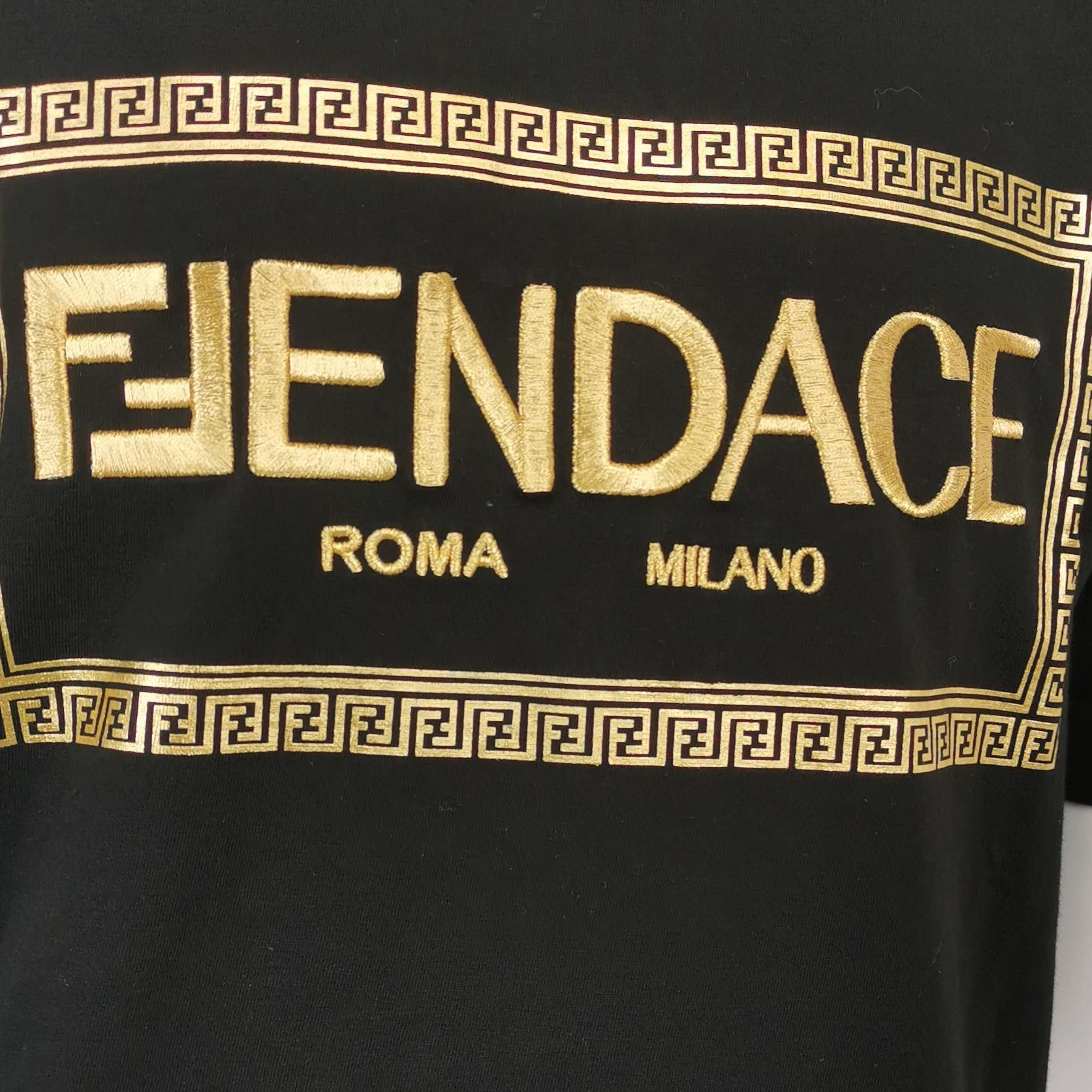 Fendi Fendi Men s Short Sleeve Shirts Size US S / EU 44-46 / 1 - 3 Thumbnail
