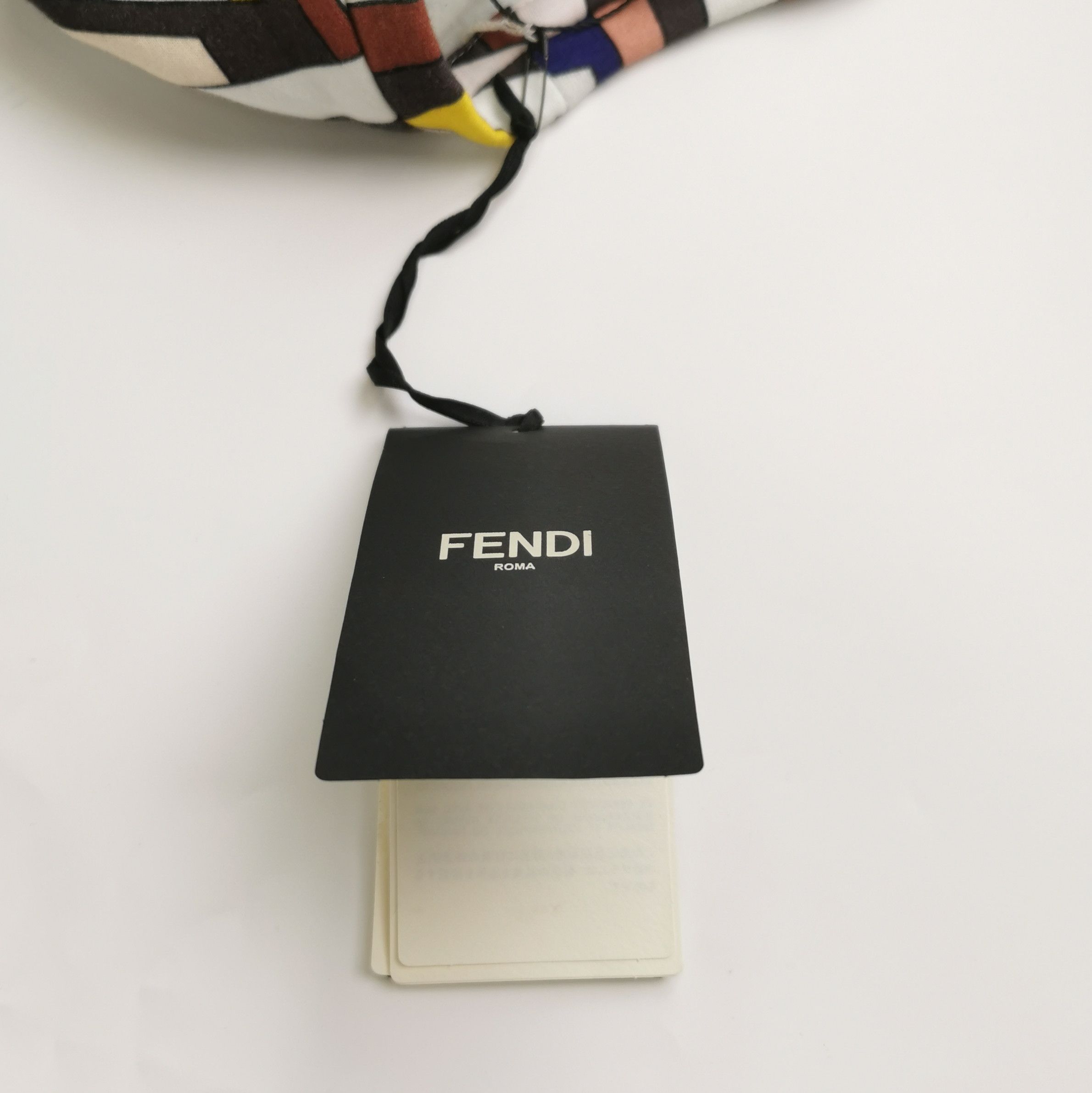 Fendi Fendi Men m Sweatshirts Hoodies Size US M / EU 48-50 / 2 - 3 Thumbnail