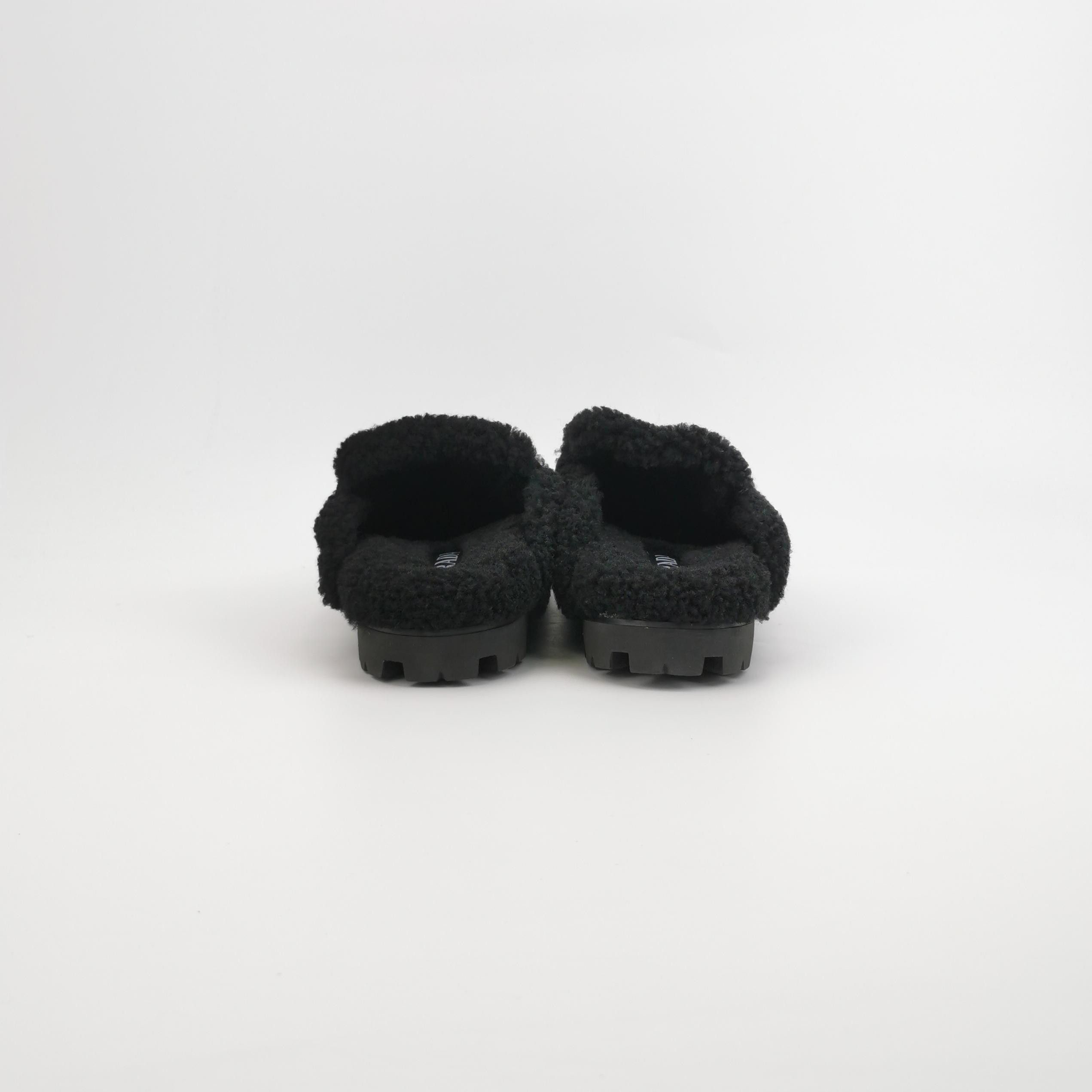 Prada Prada Men 11 Sandals Size US 11 / EU 44 - 4 Thumbnail