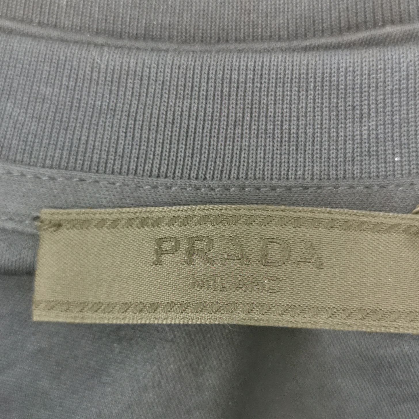 Prada Prada Men s Short Sleeve Shirts Size US S / EU 44-46 / 1 - 6 Thumbnail