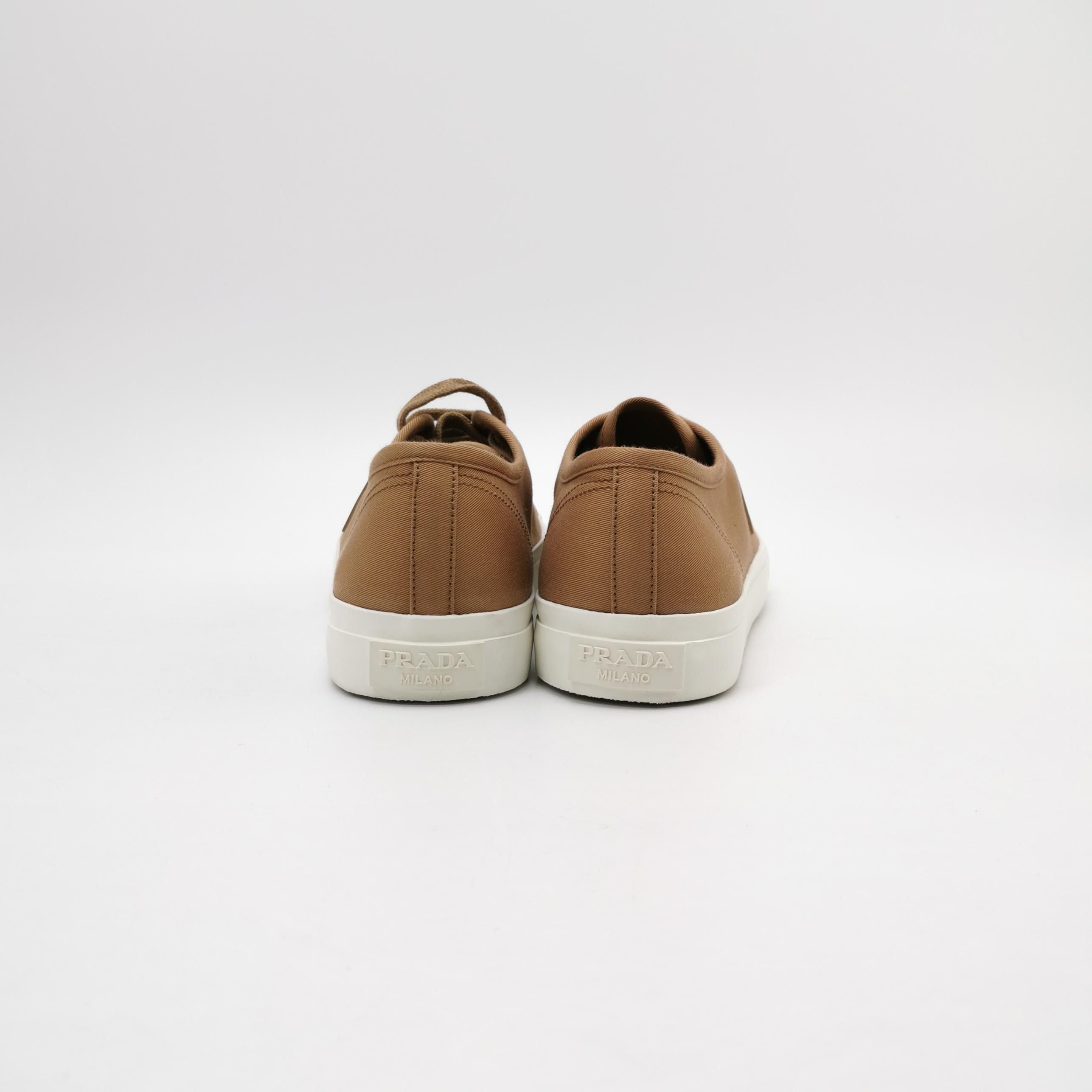 Prada Prada Men 8 Lowtop Sneakers Size US 8 / EU 41 - 4 Thumbnail
