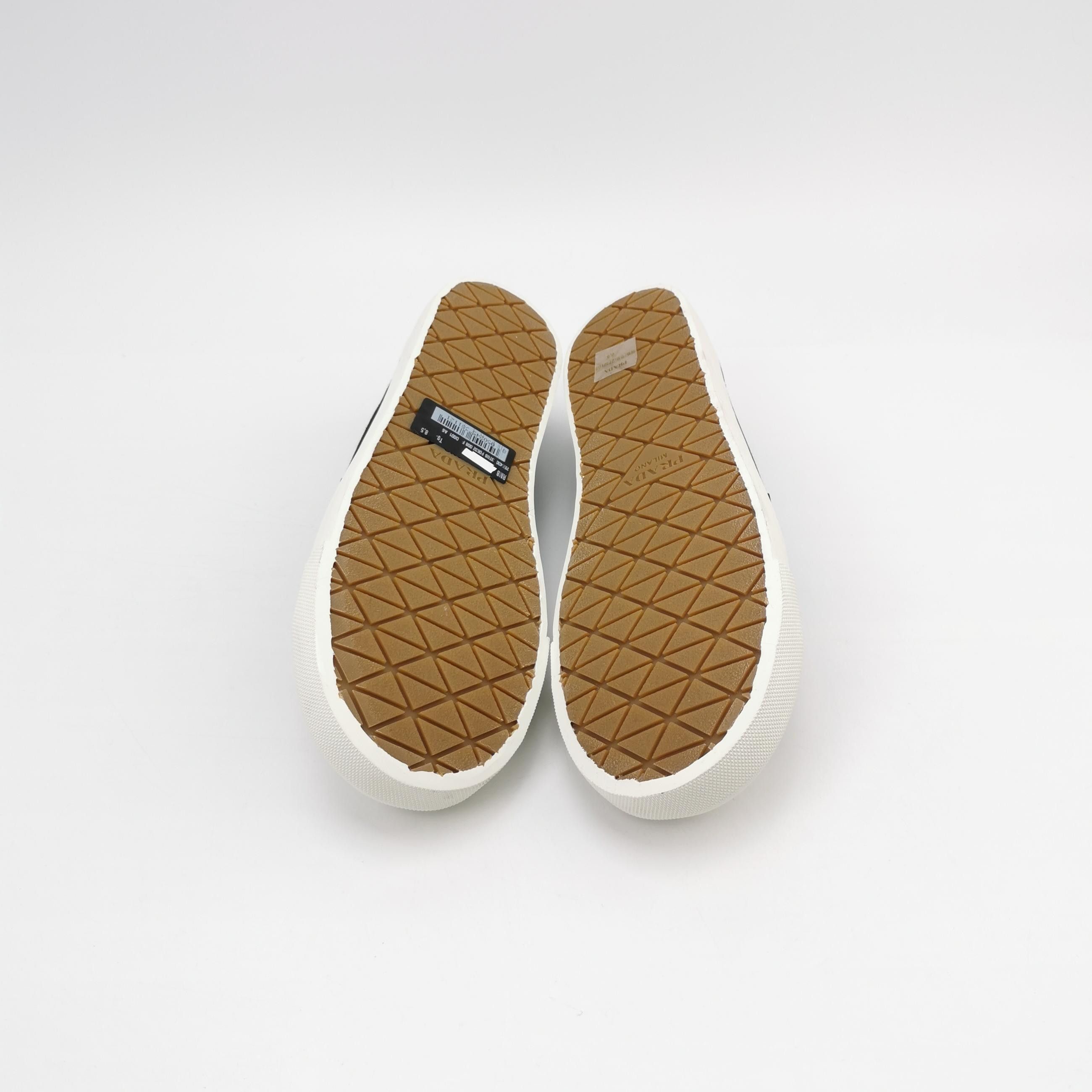 Prada Prada Men 9 Lowtop Sneakers Size US 9 / EU 42 - 5 Thumbnail