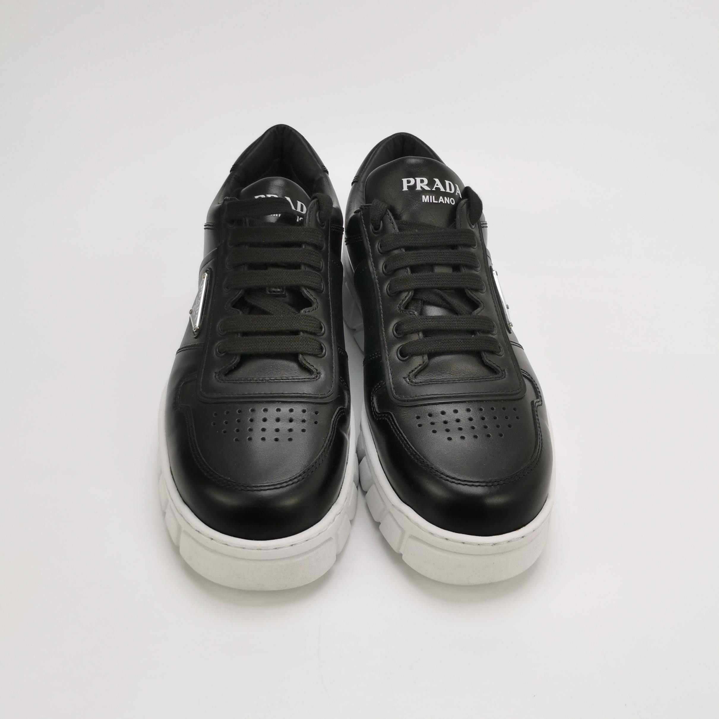 Prada Prada Men 10 Lowtop Sneakers Size US 10 / EU 43 - 3 Thumbnail