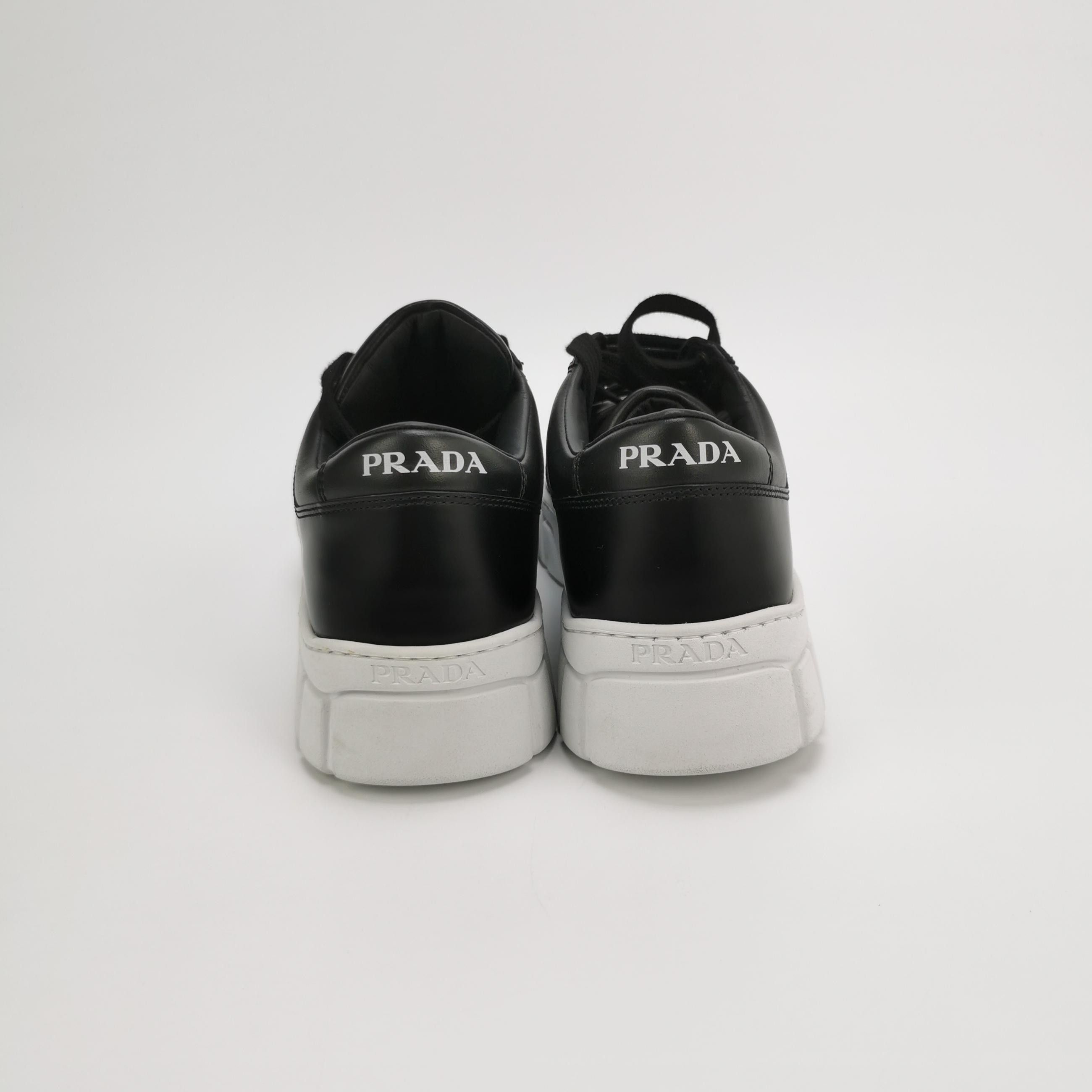 Prada Prada Men 10 Lowtop Sneakers Size US 10 / EU 43 - 4 Thumbnail