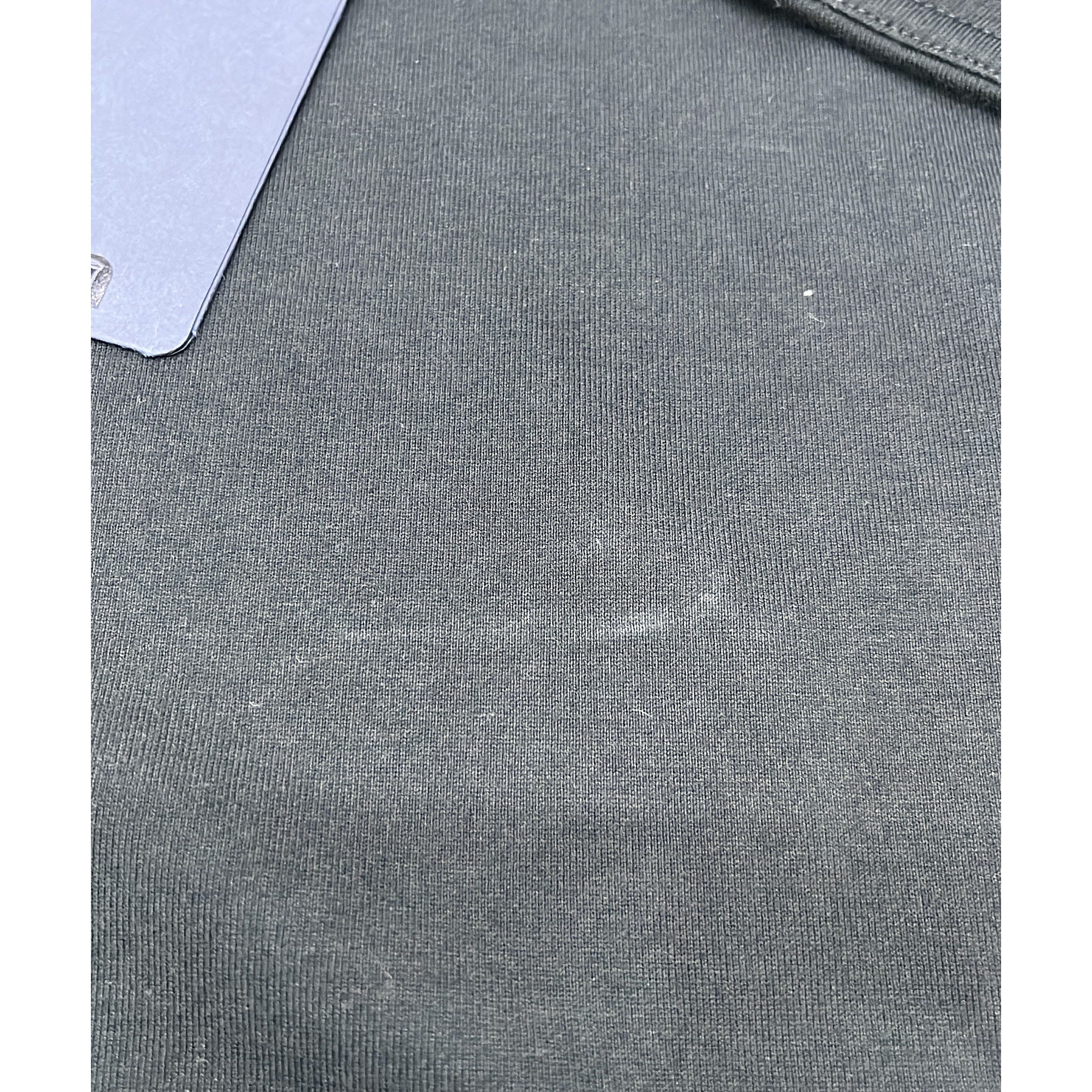 Louis Vuitton Louis Vuitton Logo Long Sleeve T-Shirt Size L Size US L / EU 52-54 / 3 - 5 Thumbnail