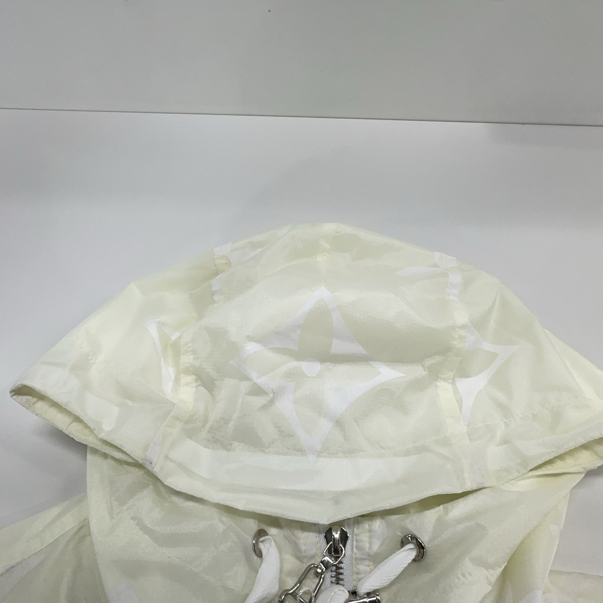 Louis Vuitton Louis Vuitton Monogram Hooded Jacket Size 38 Size XS / US 0-2 / IT 36-38 - 6 Thumbnail